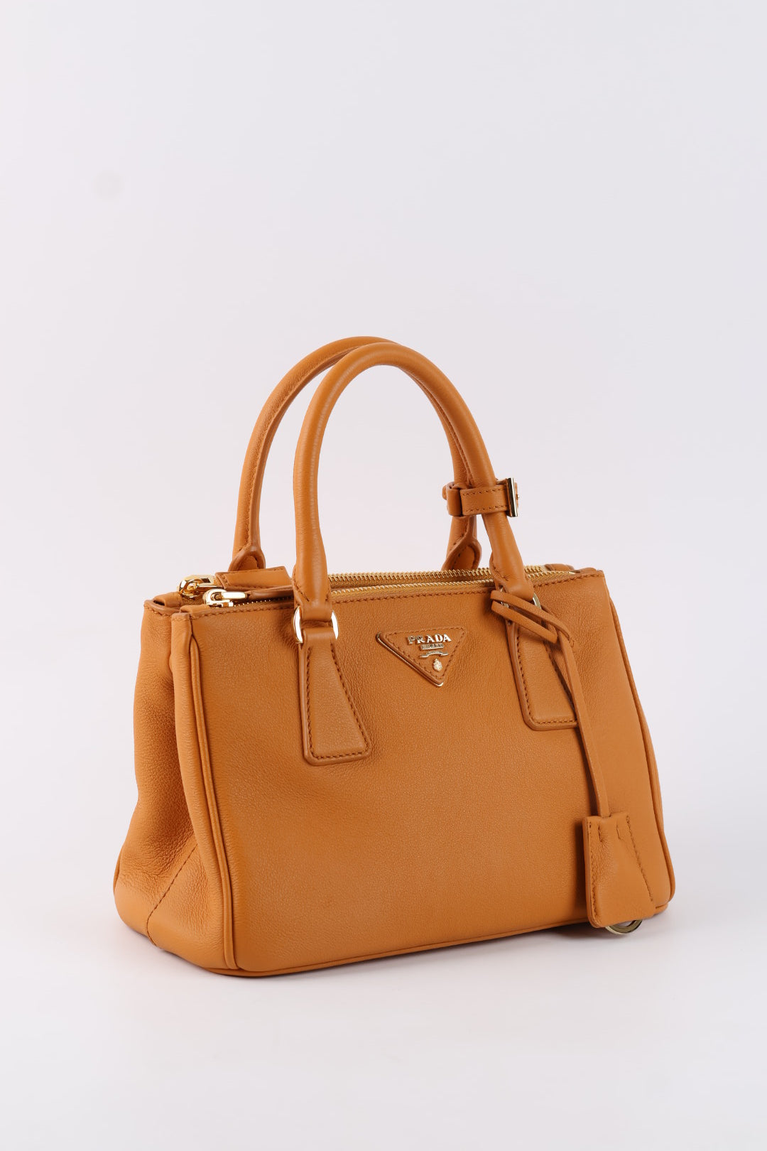 Prada Galleria Small in Pelle