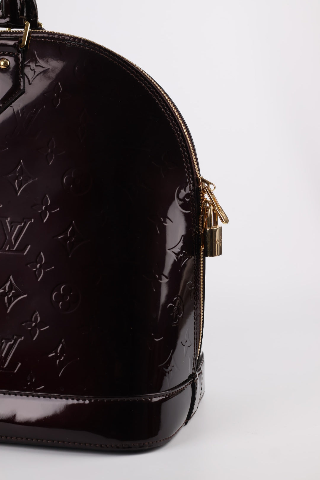 Louis Vuitton Alma MM Vernis