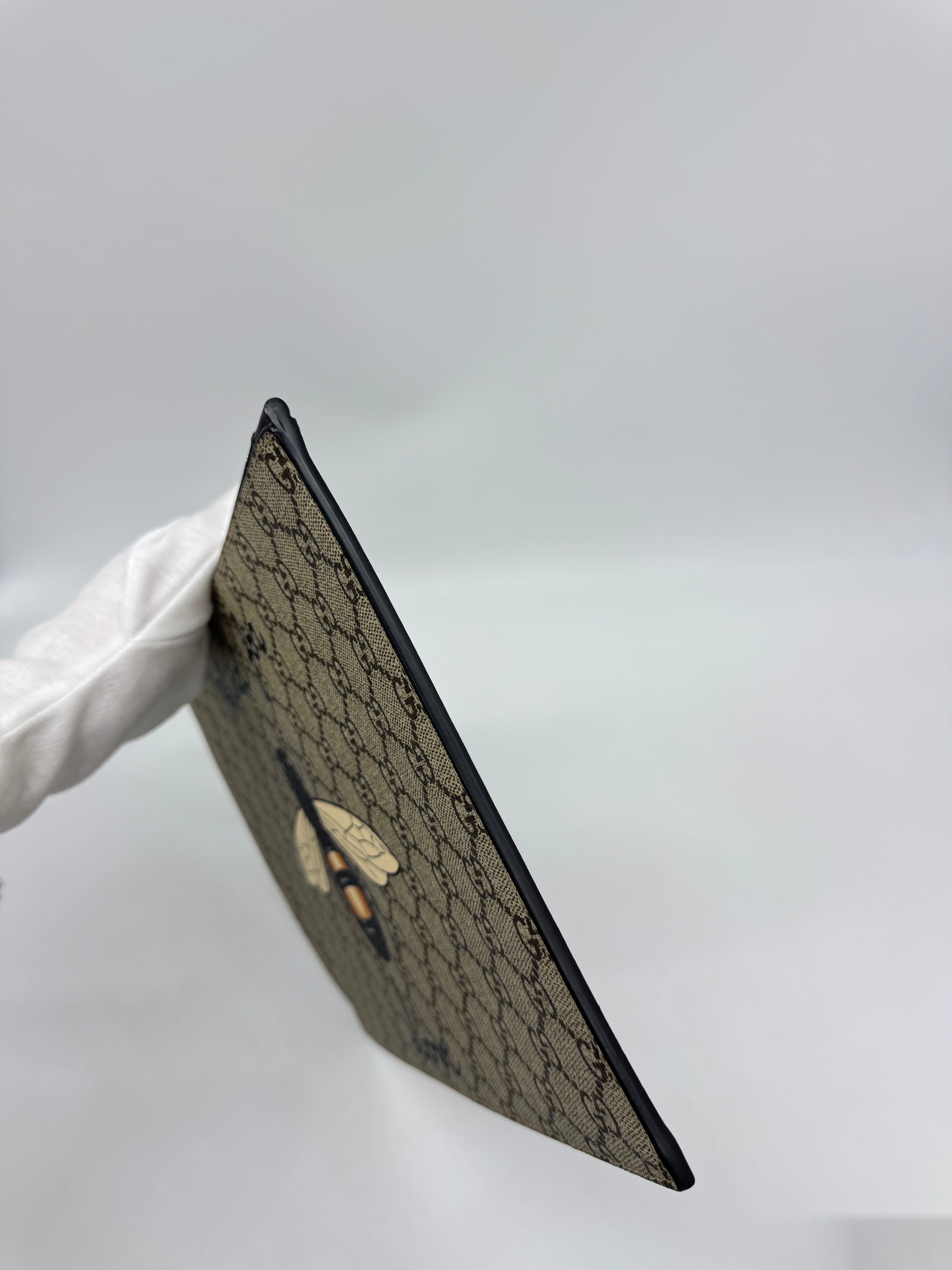 Gucci Pochette Blind For Love