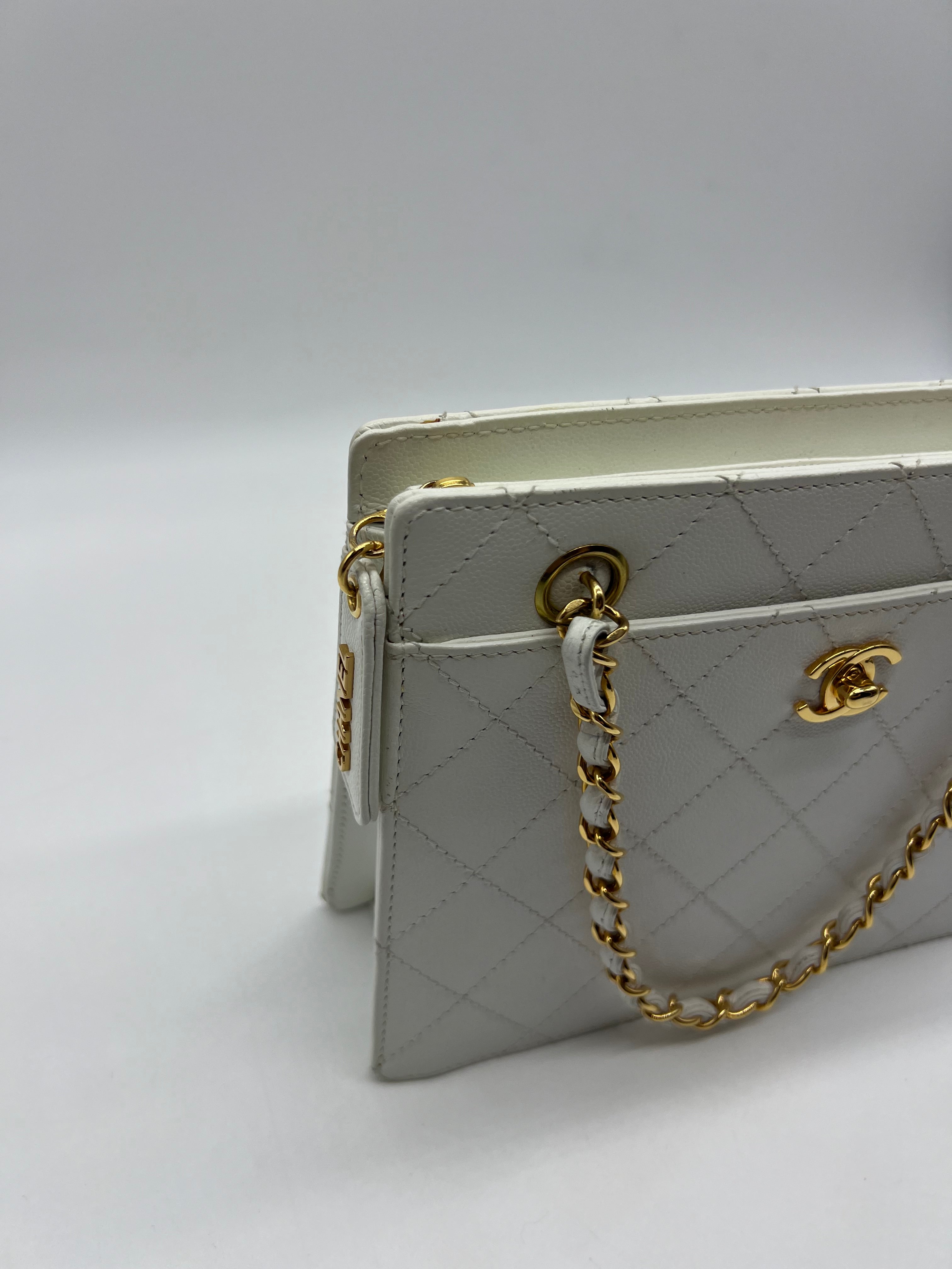 Chanel Tote Bag Vintage Caviar