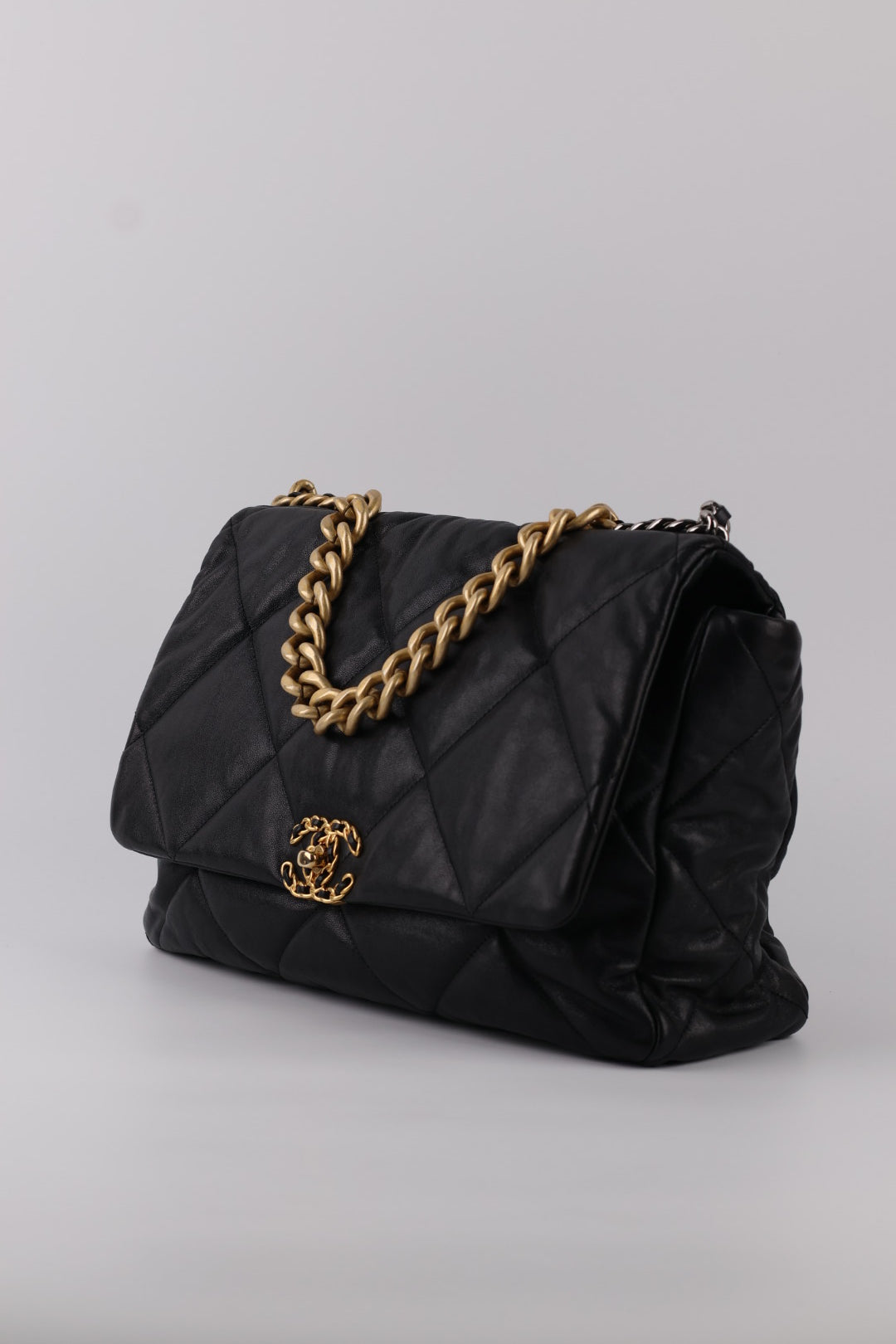 Chanel 19 Large in Pelle