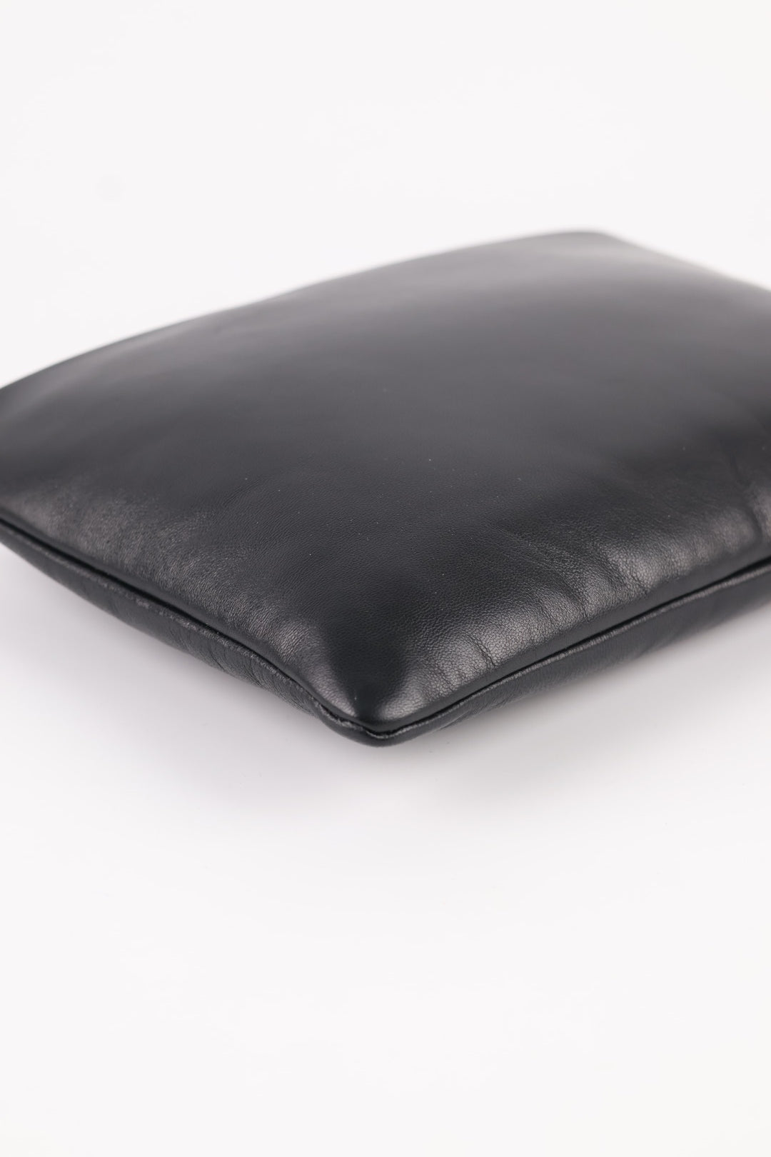 Saint Laurent Pouch in Pelle