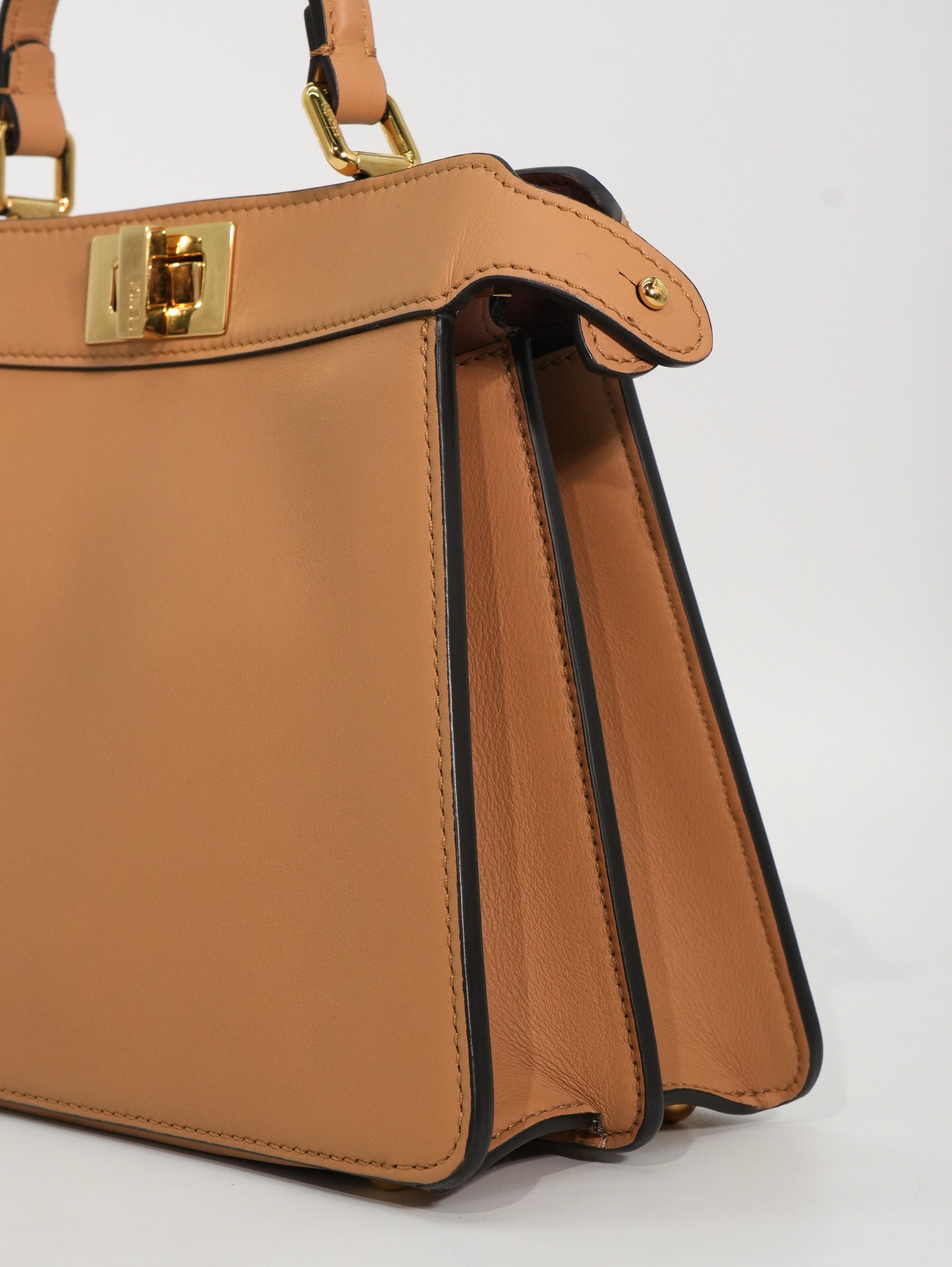 Fendi Peekaboo Iseeu Small