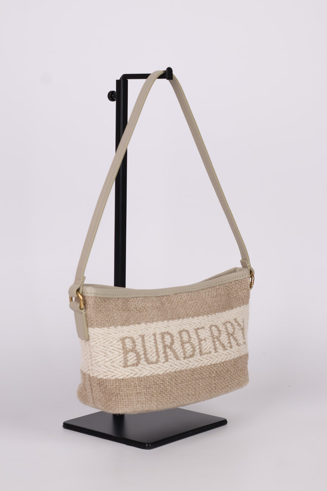 Burberry Sling Rafia