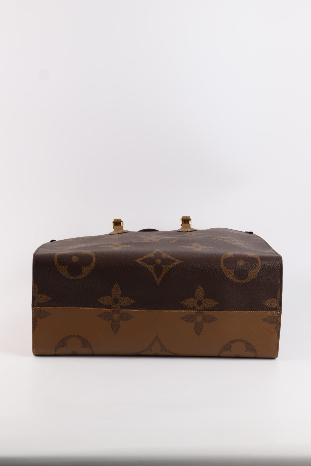 Louis Vuitton OnTheGo GM in Monogram