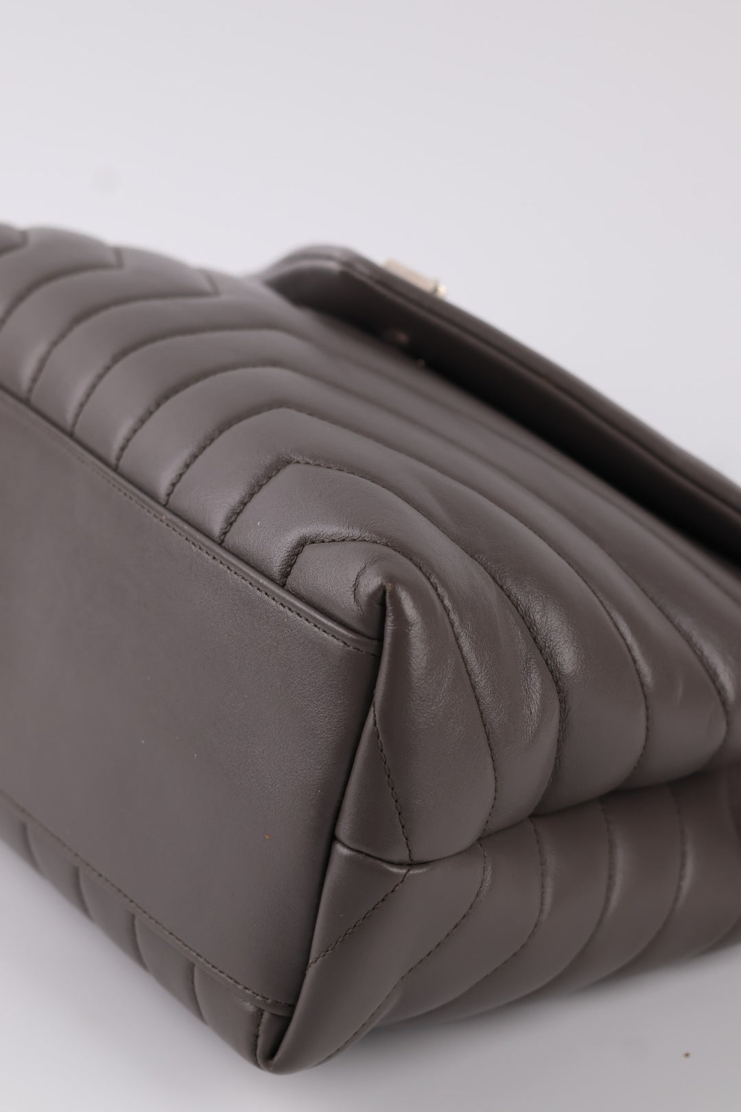 Saint Laurent Lou Lou Medium