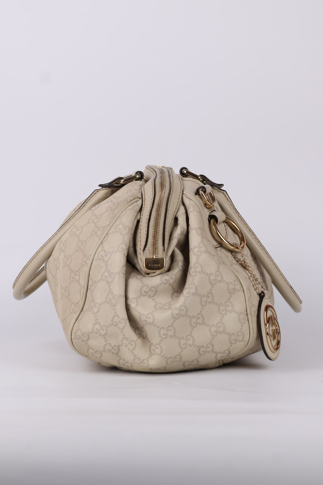 Gucci Boston Sukey GG Signature