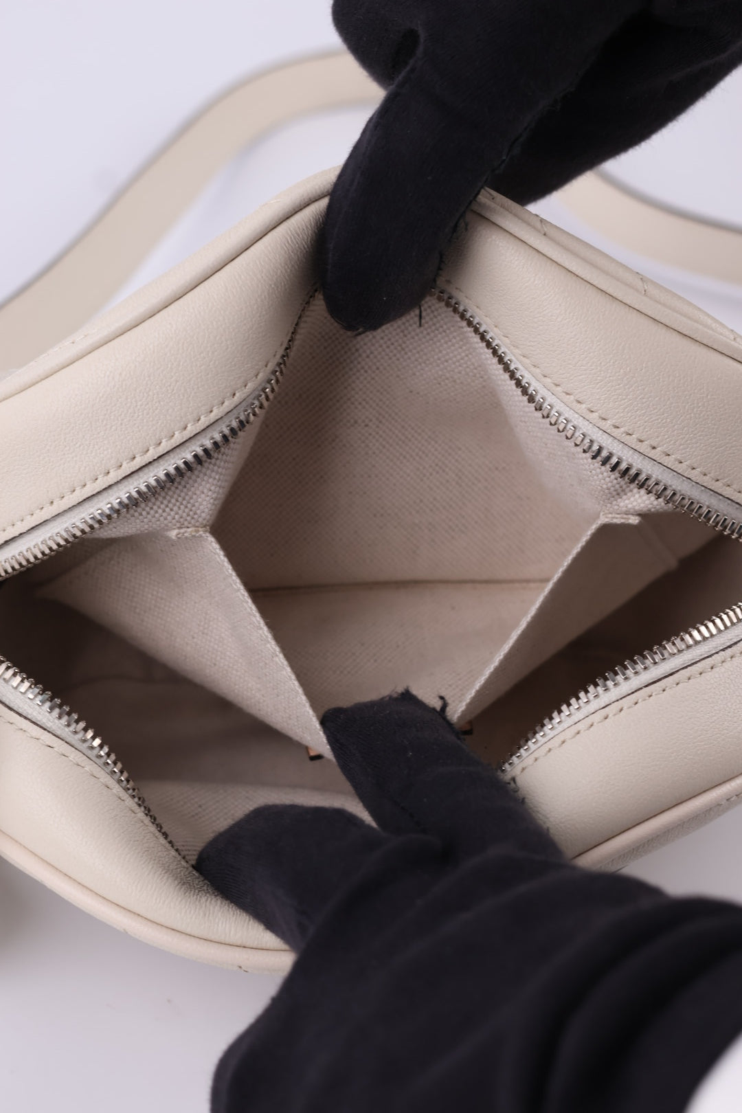 Gucci Blondie Camera Bag