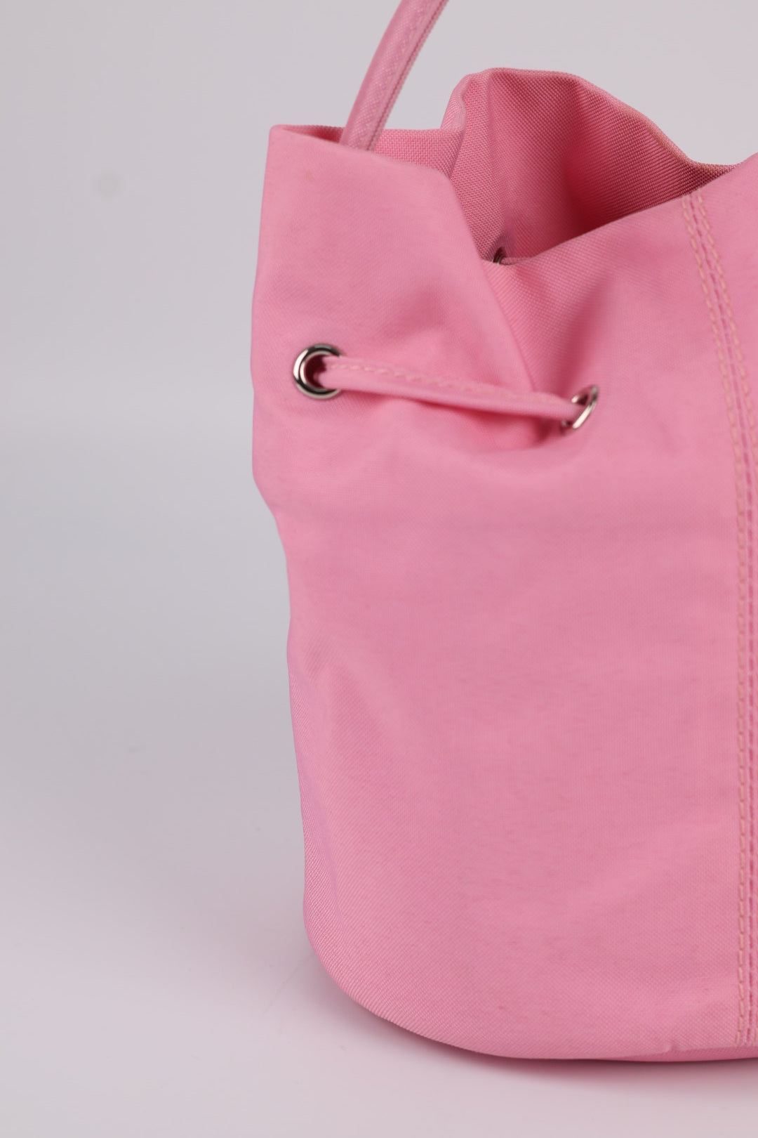 Balenciaga Bucket in Tela