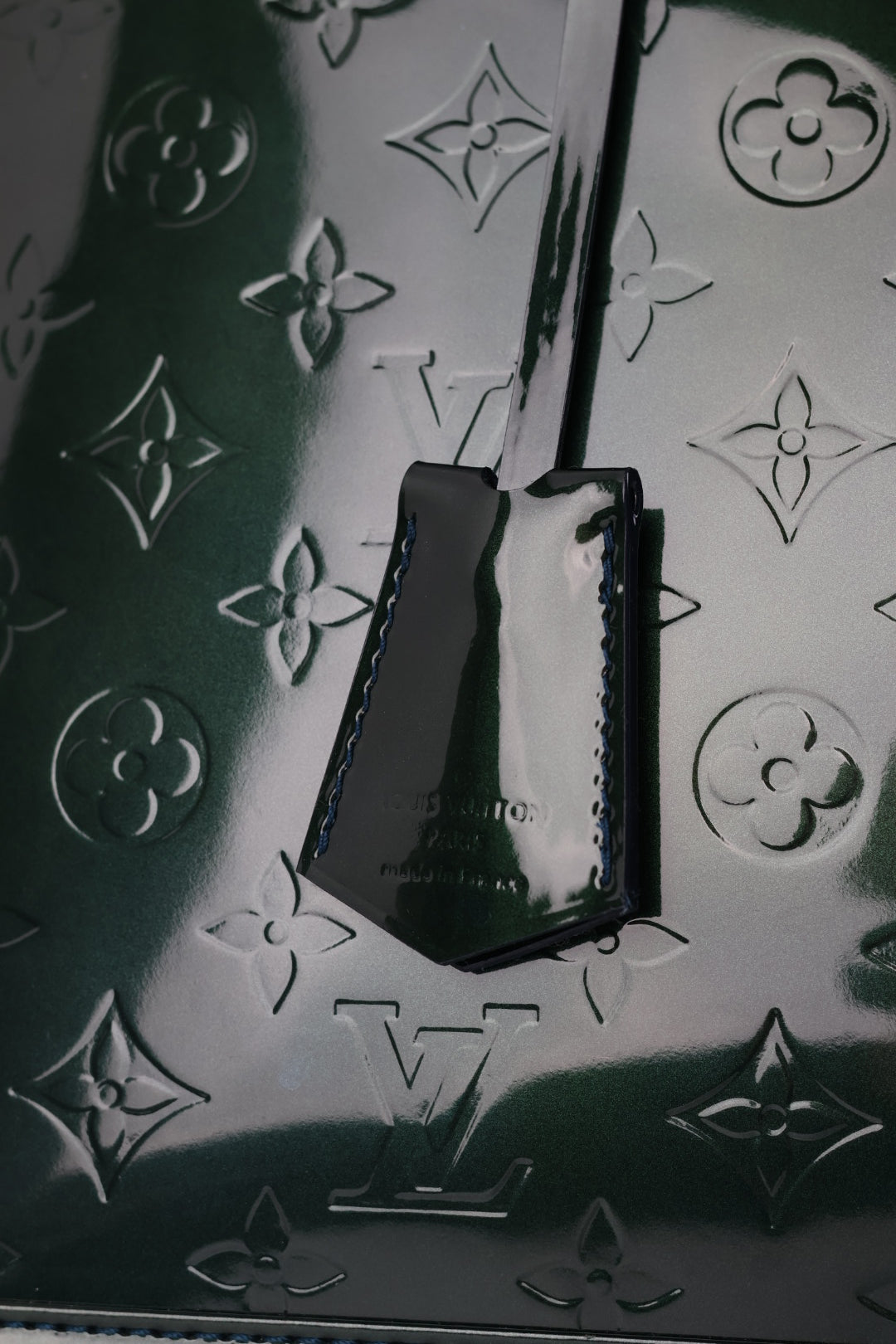 Louis Vuitton Alma GM Vernis