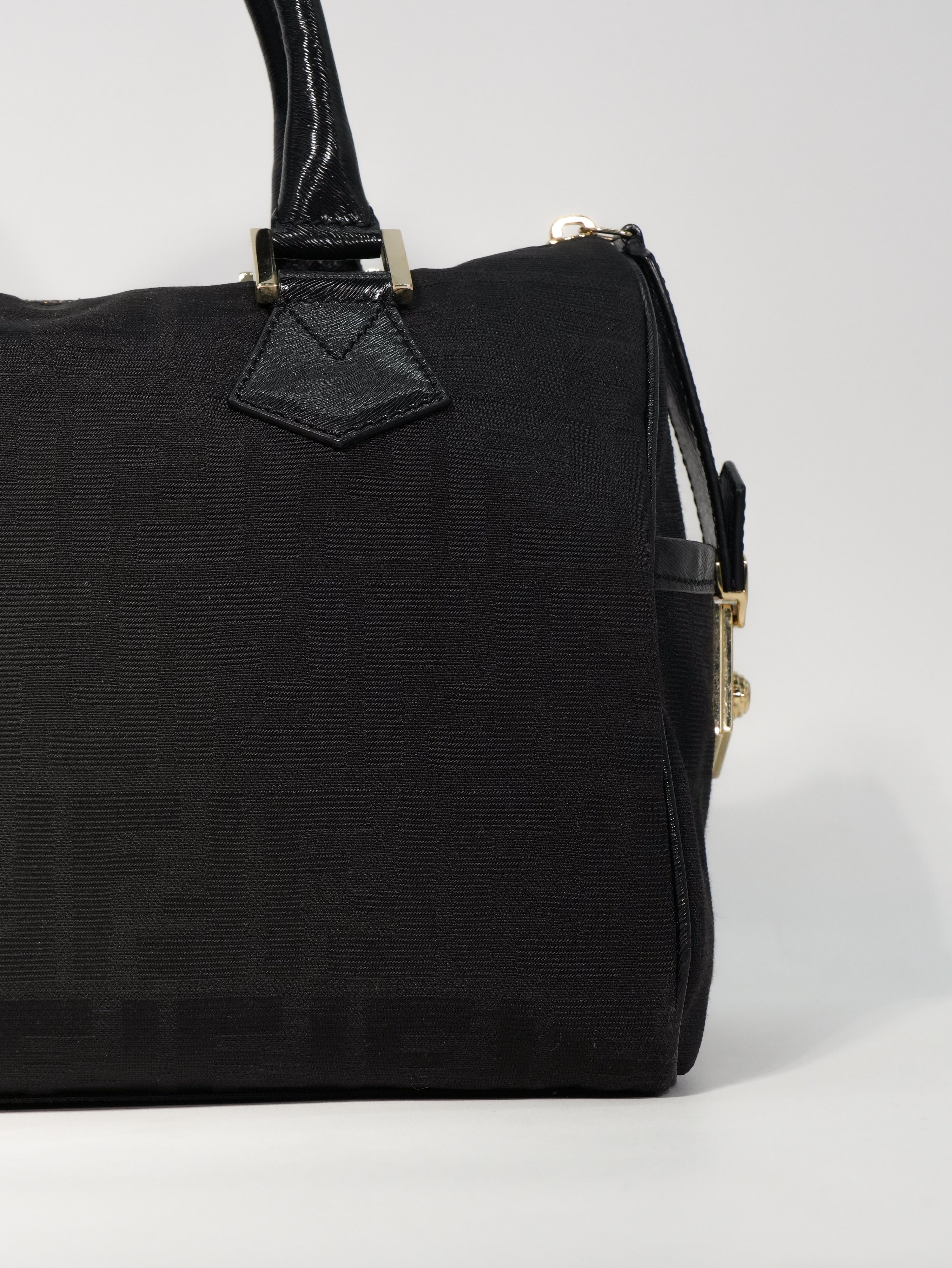 Fendi Bauletto FF Logo