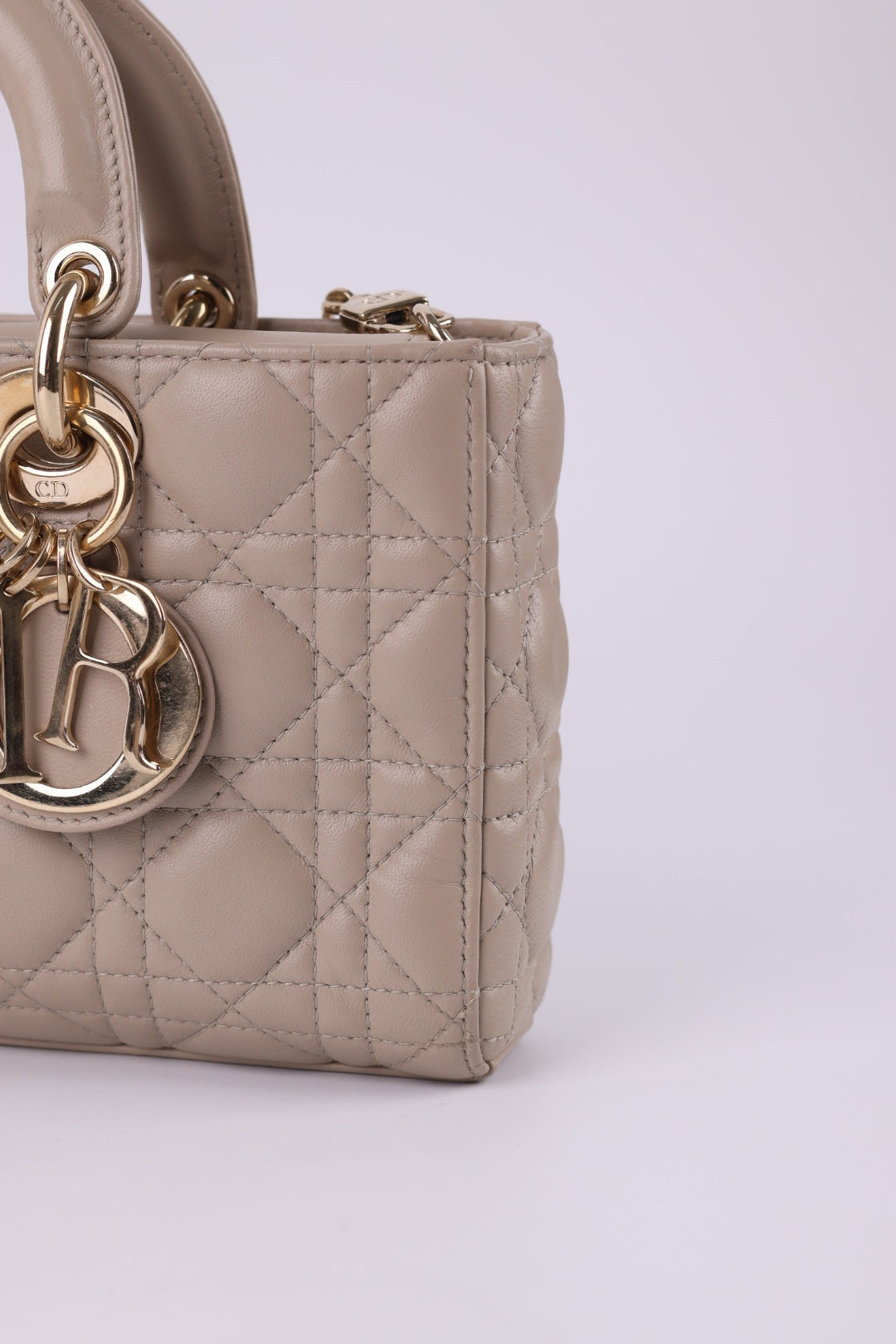 Lady Dior D-Joy Media