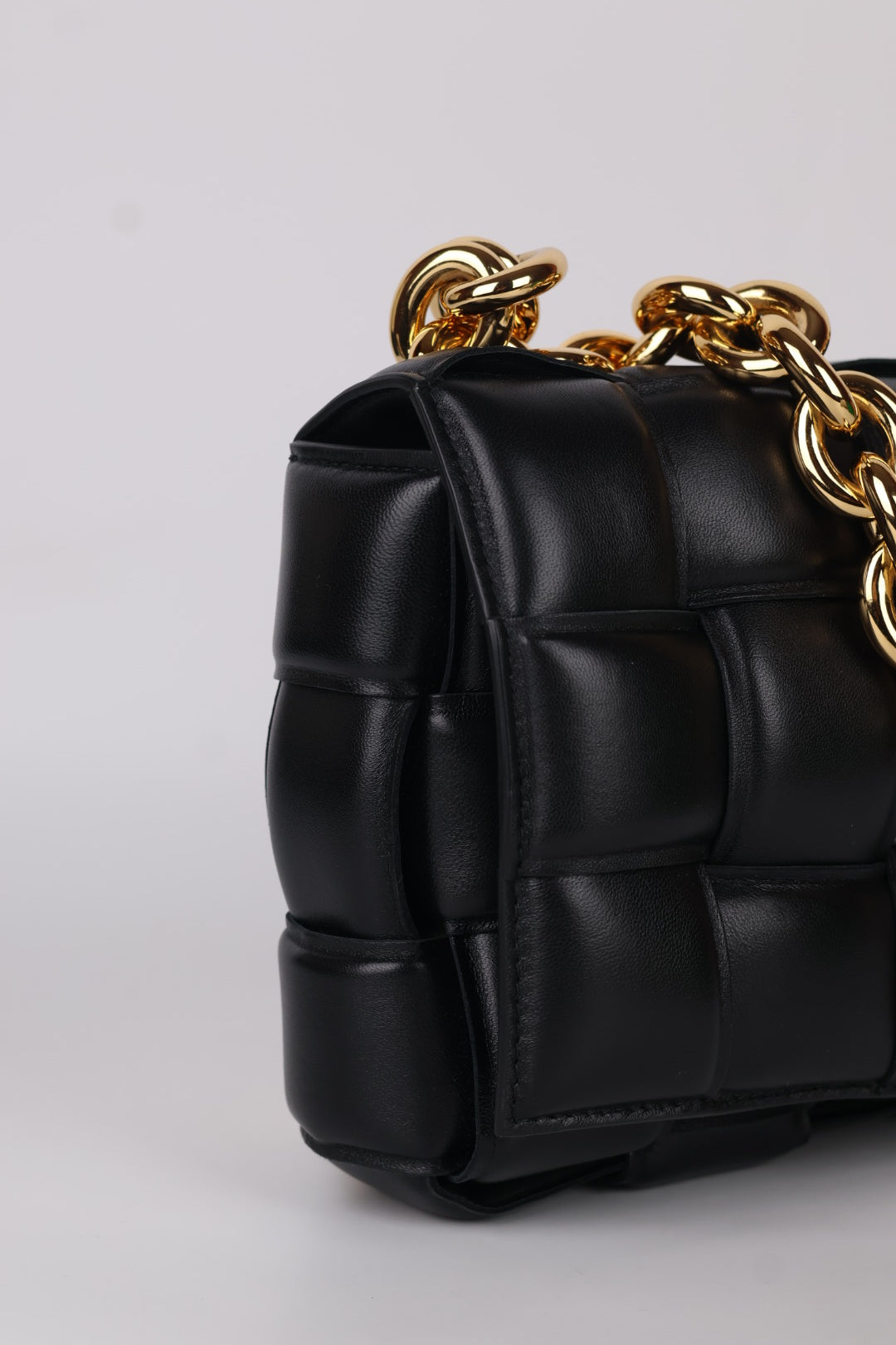 Bottega Veneta Chain Cassette