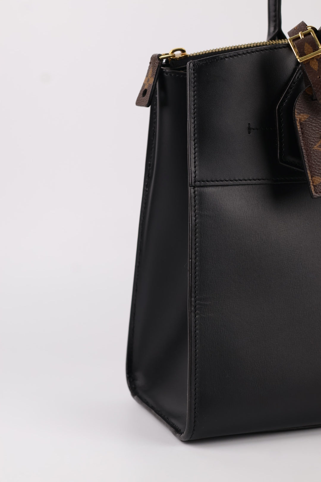 Louis Vuitton City Steamer MM