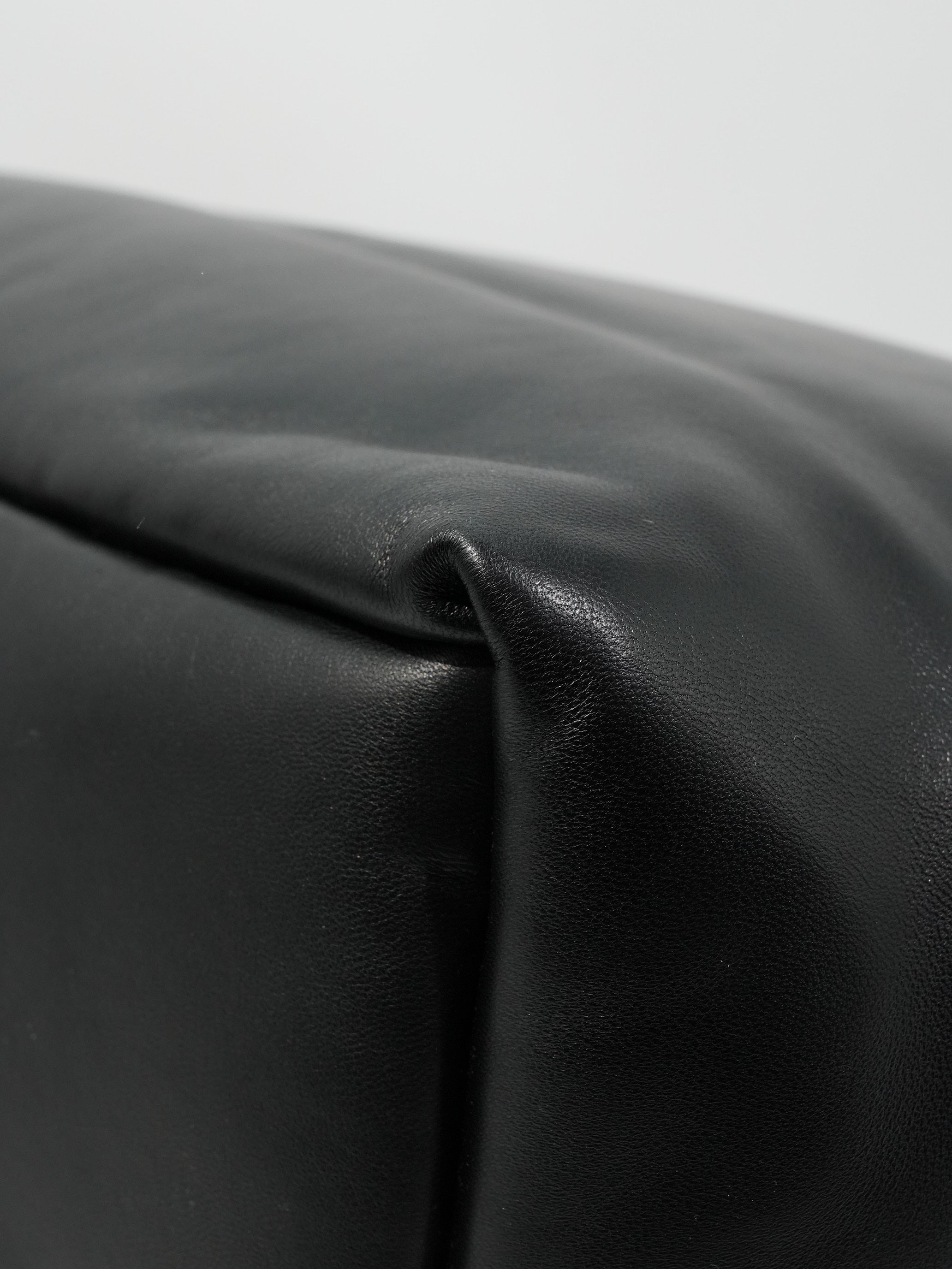 Saint Laurent New Tote Lettering in Pelle