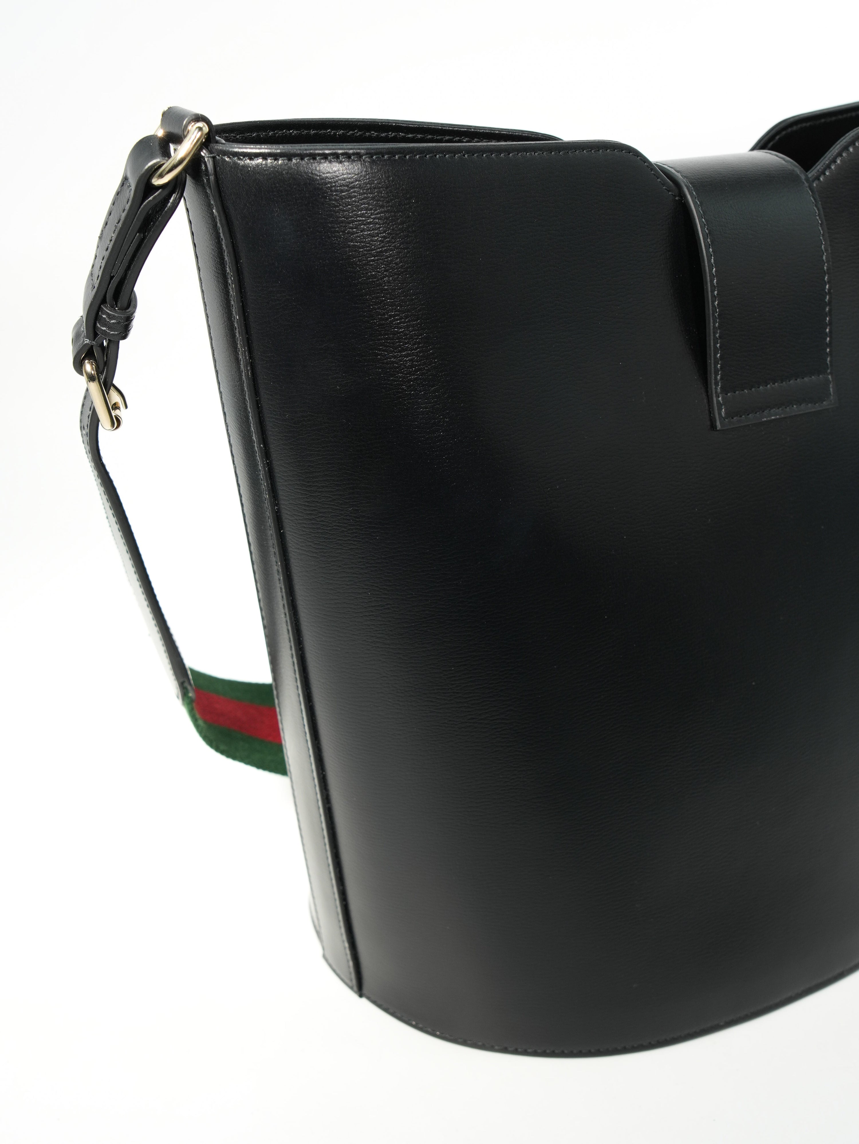 Gucci Jackie Bucket in Pelle