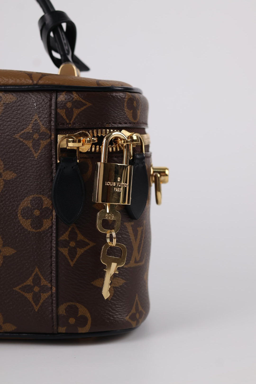 Louis Vuitton Vanity Monogram
