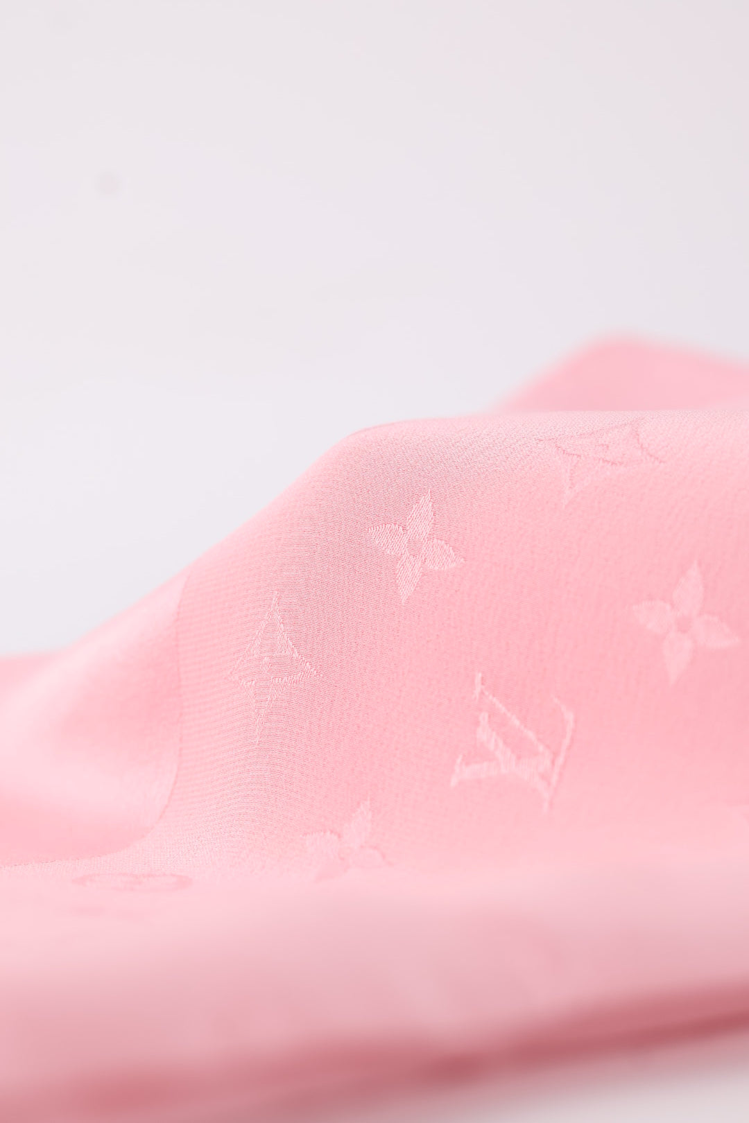 Louis Vuitton Foulard in Monogram