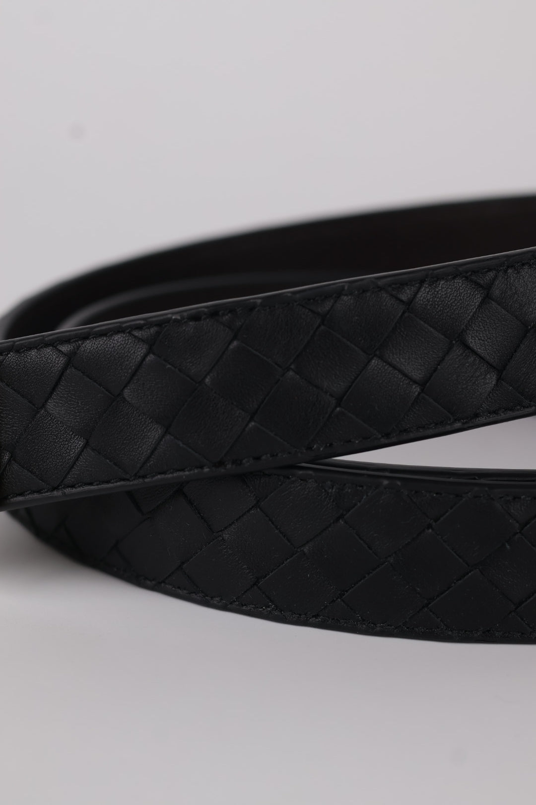 Bottega Veneta Cintura in Pelle Intrecciata