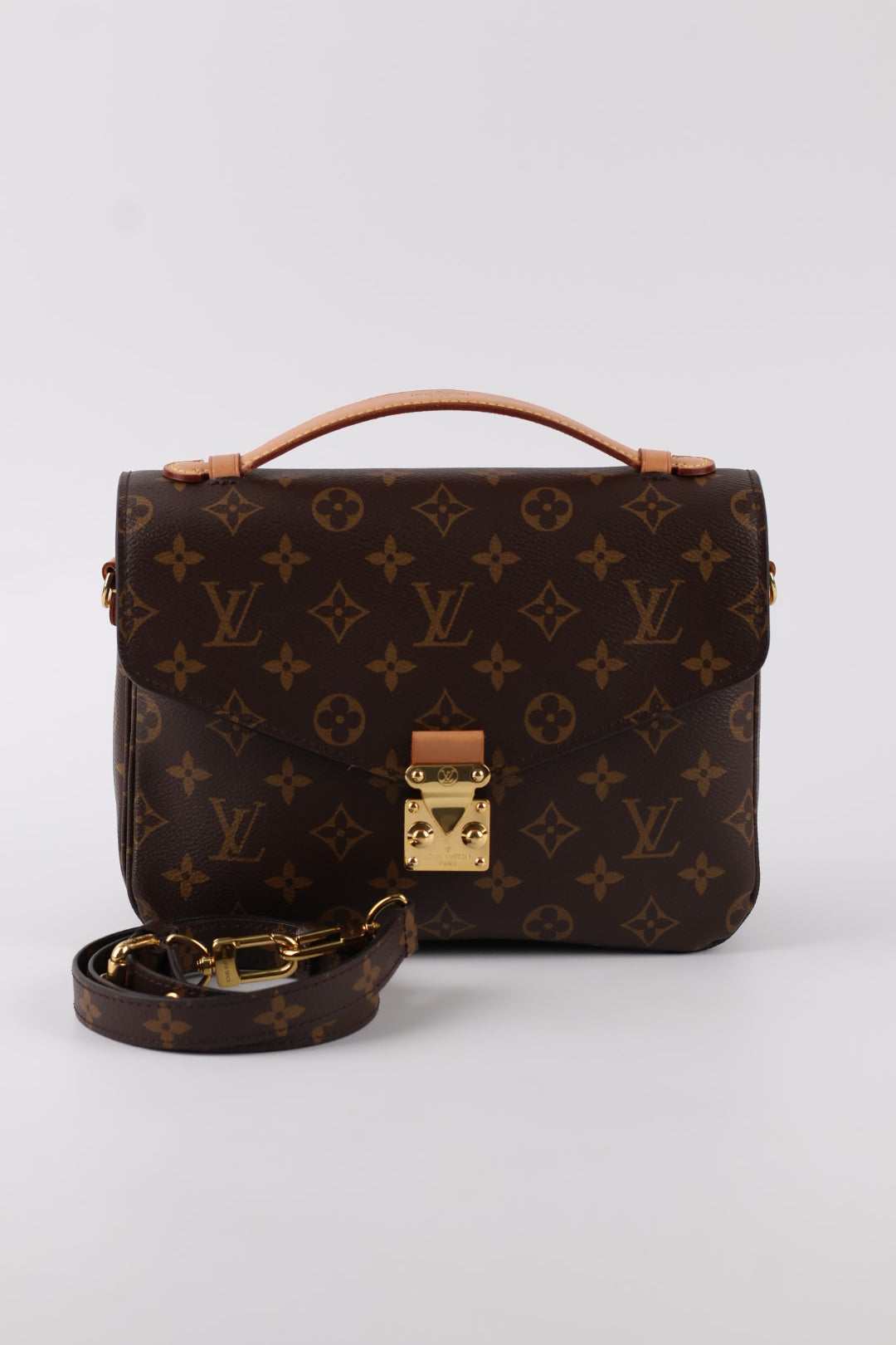 Louis Vuitton Métis Monogram