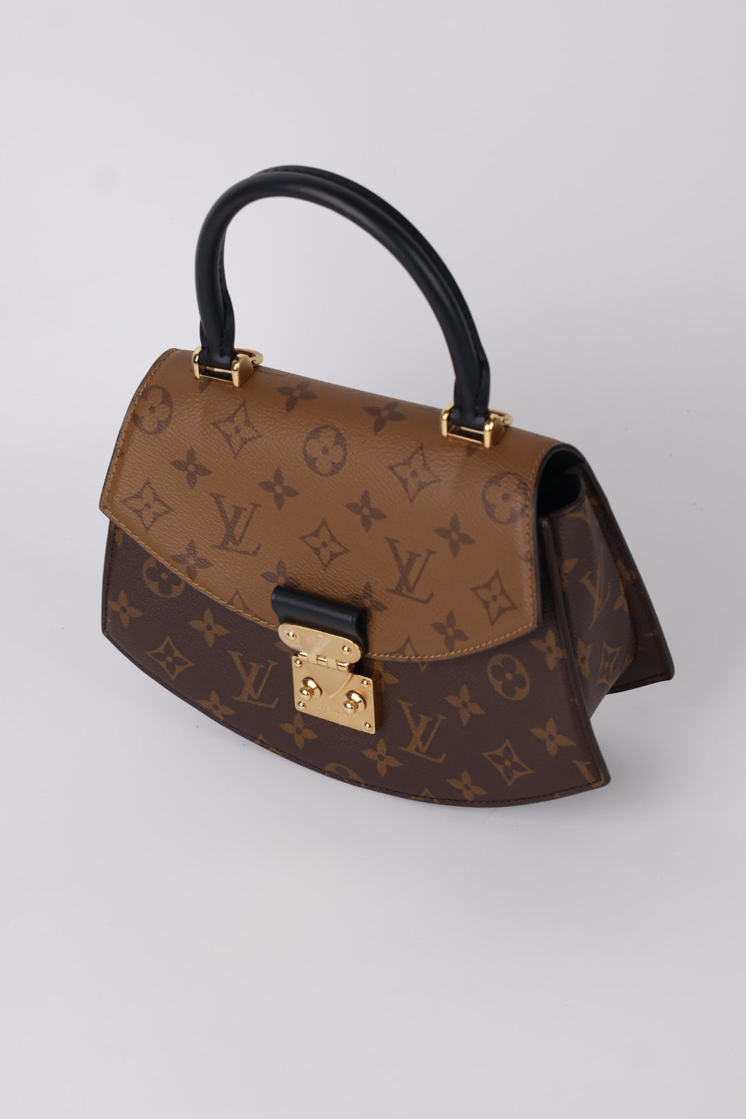 Louis Vuitton Tilsit Monogram