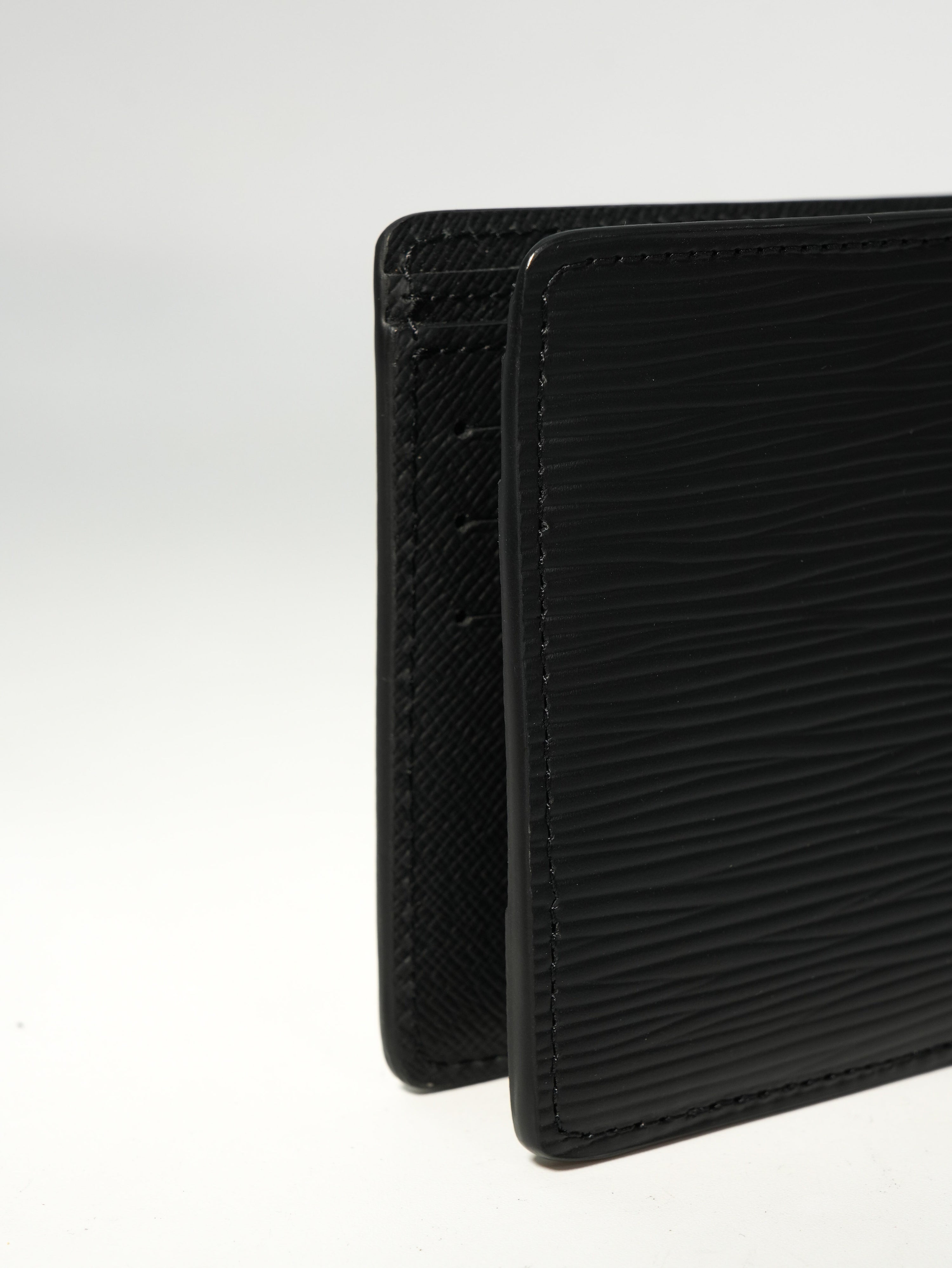 Louis Vuitton Portafoglio Multiple Epi