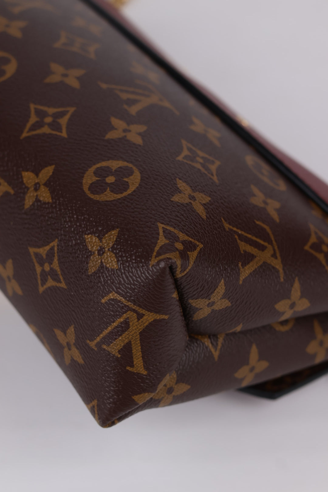 Louis Vuitton Saint Placide