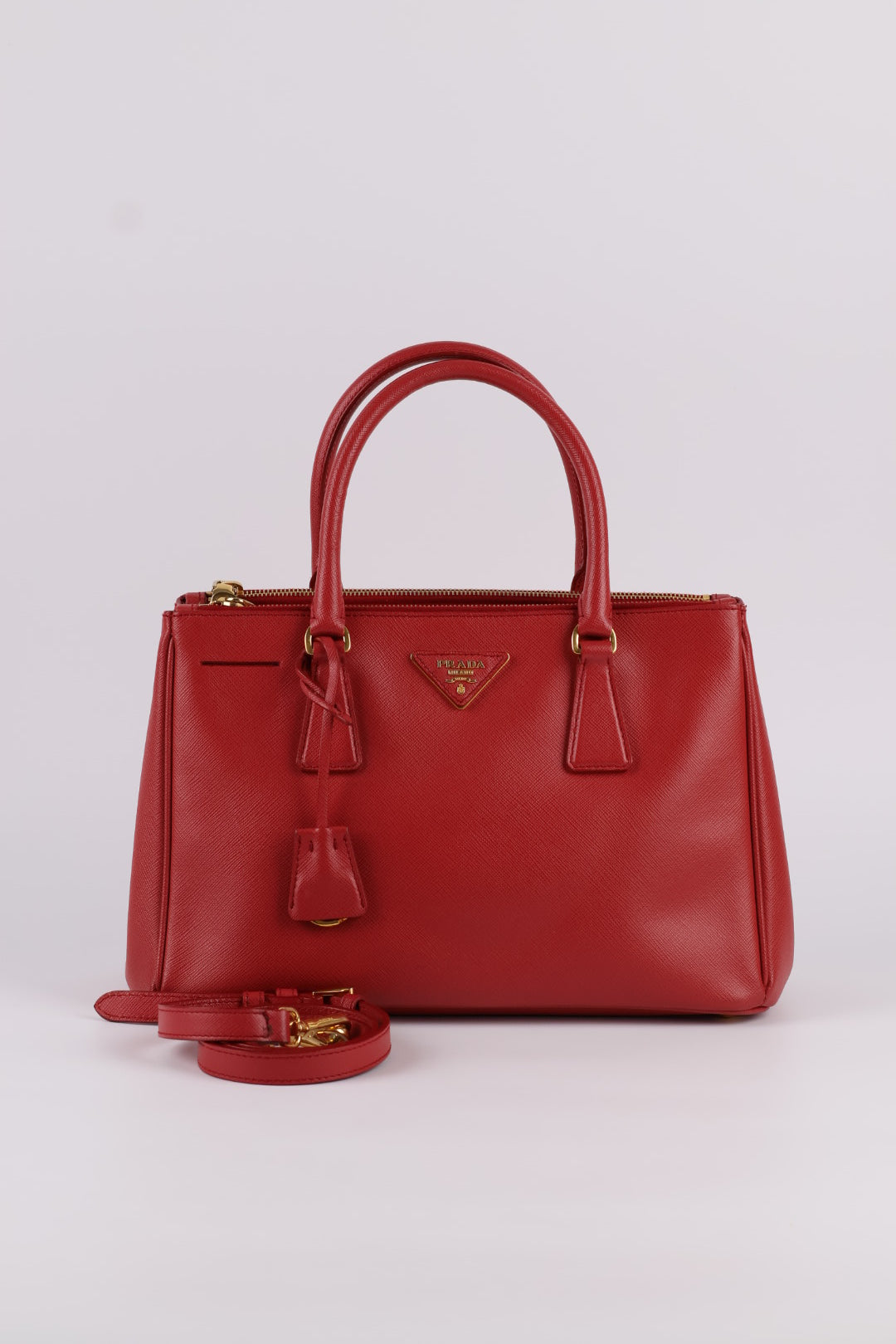 Prada Galleria Media Saffiano