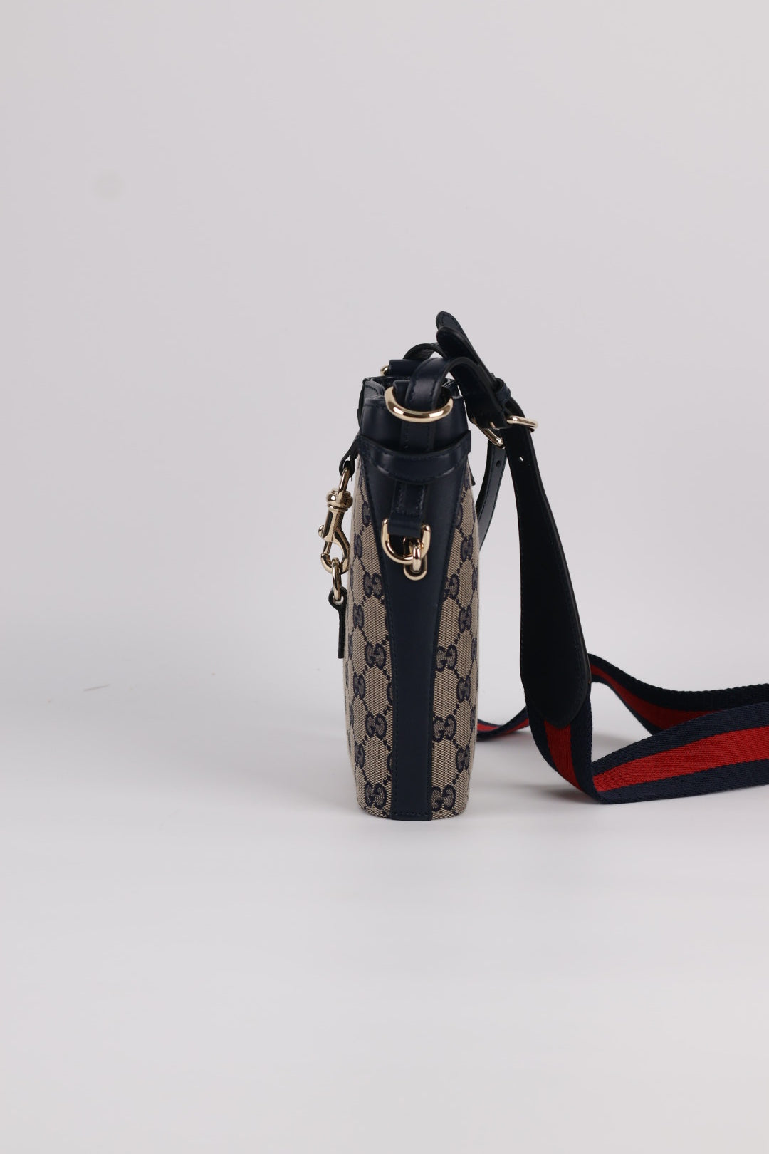 Gucci Mini Bucket Jackie GG Wave