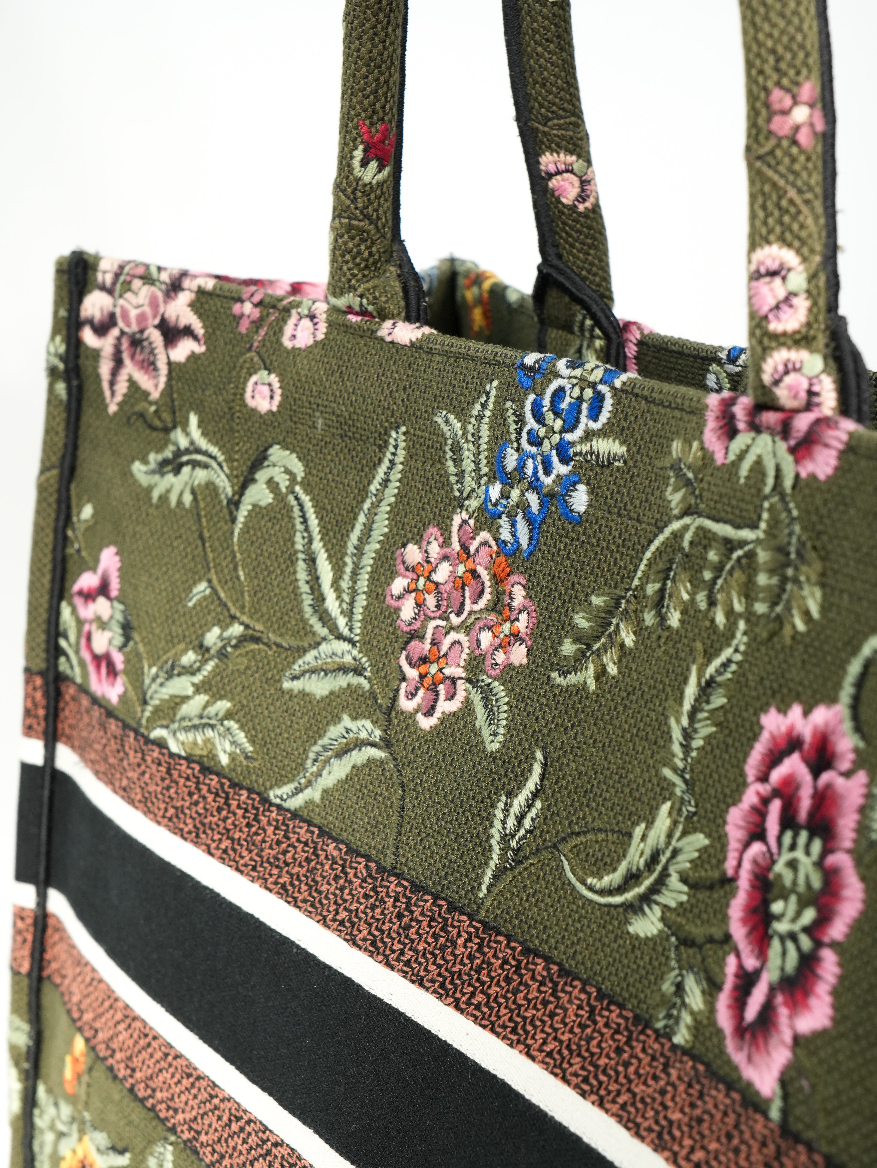 Dior Book Tote Large Floreale