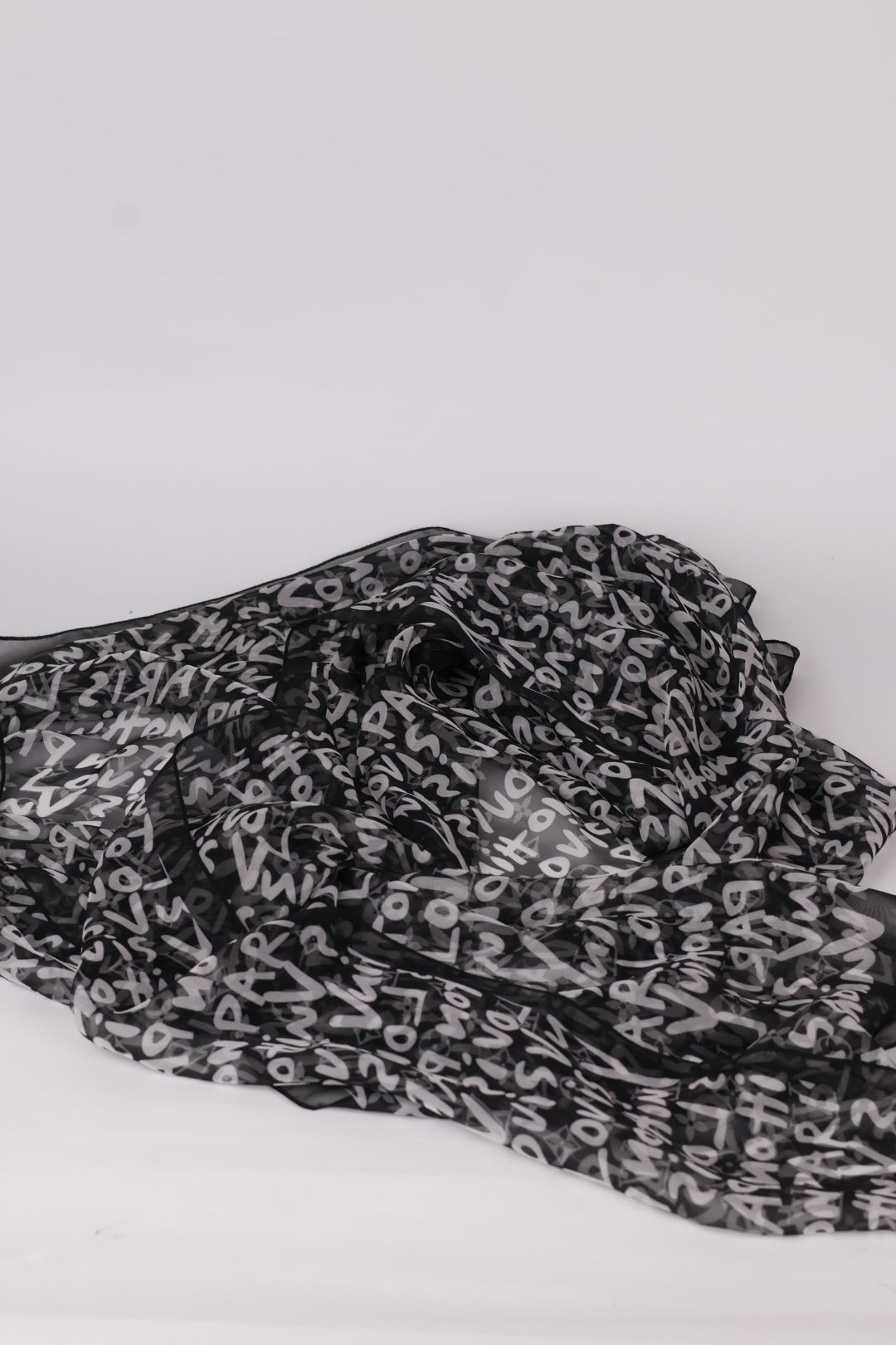 Louis Vuitton Foulard Stephen Sprouse