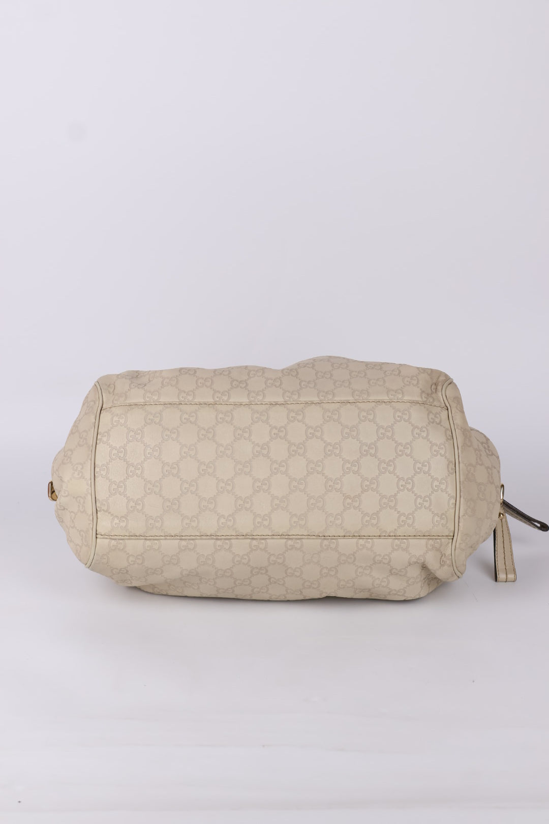 Gucci Boston Sukey GG Signature