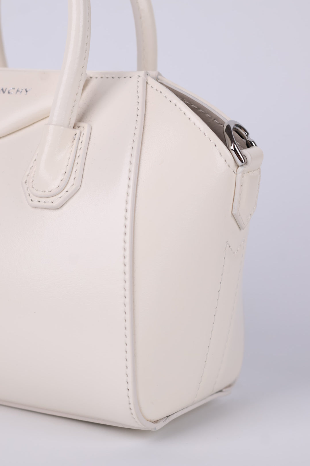 Givenchy Mini Antigona