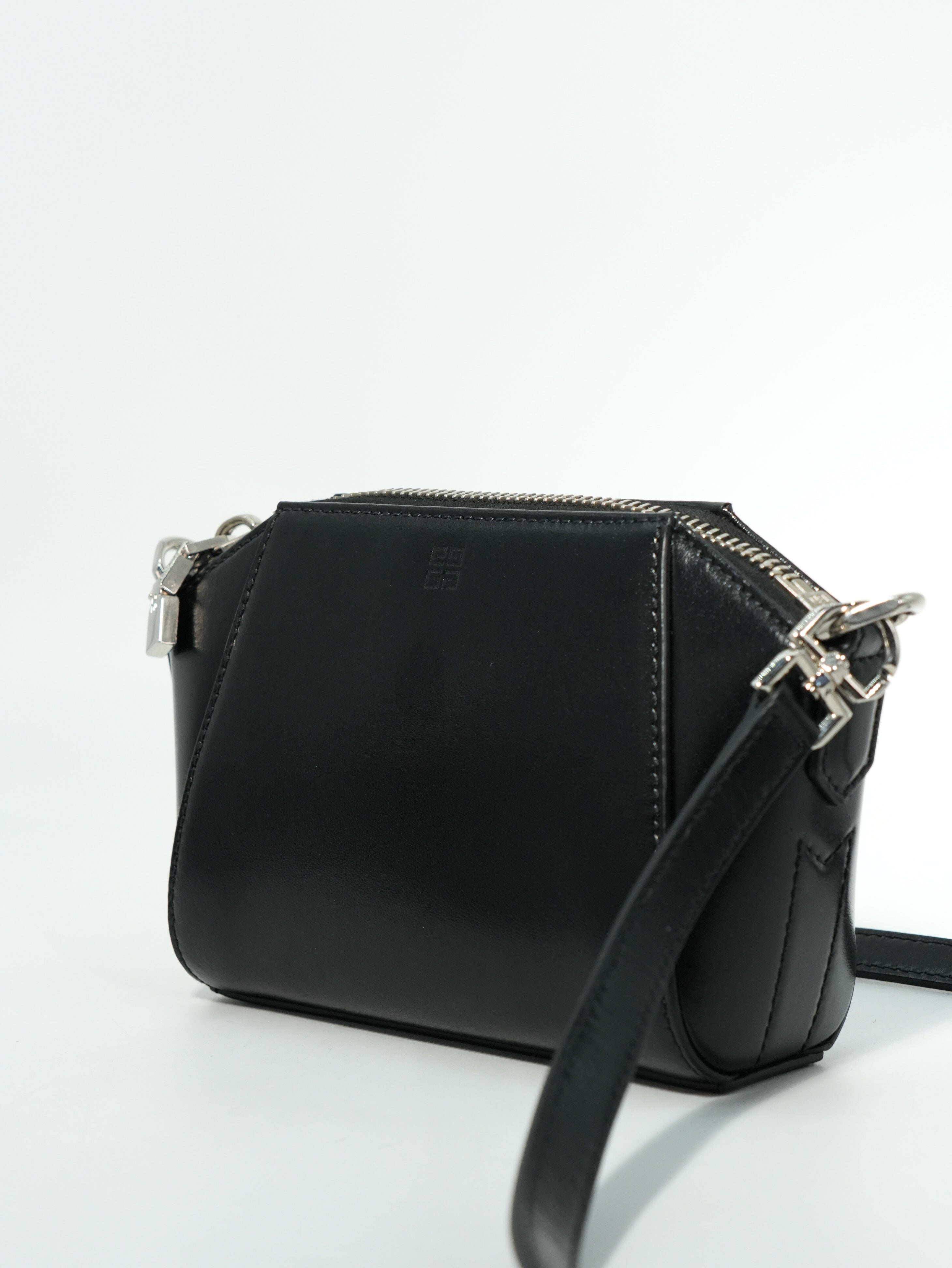 Givenchy Pochette Antigona con Tracolla