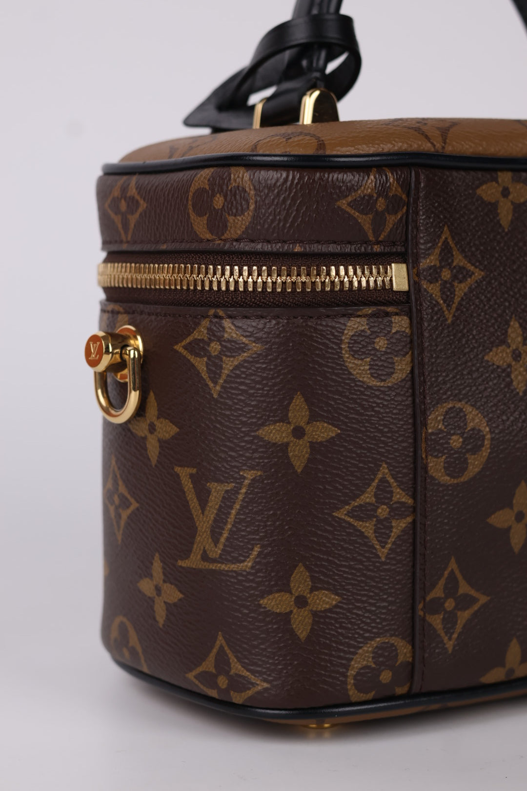 Louis Vuitton Vanity Monogram