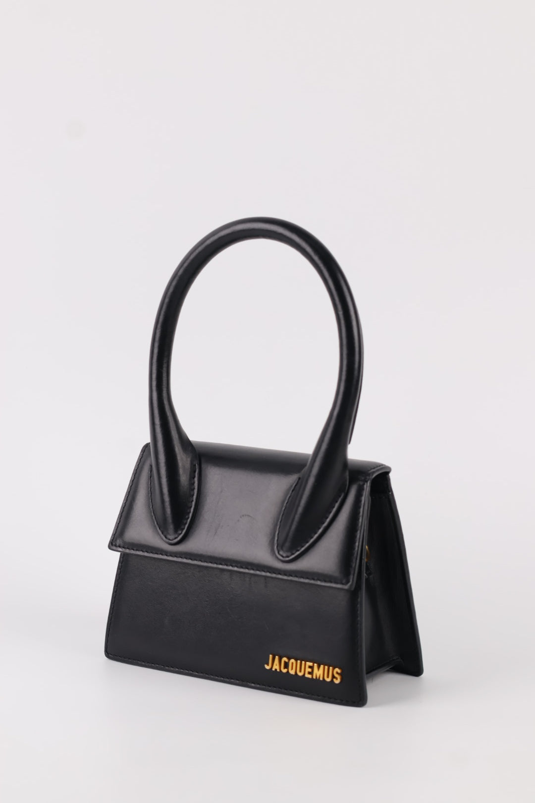 Jacquemus Le Chiquito Moyen