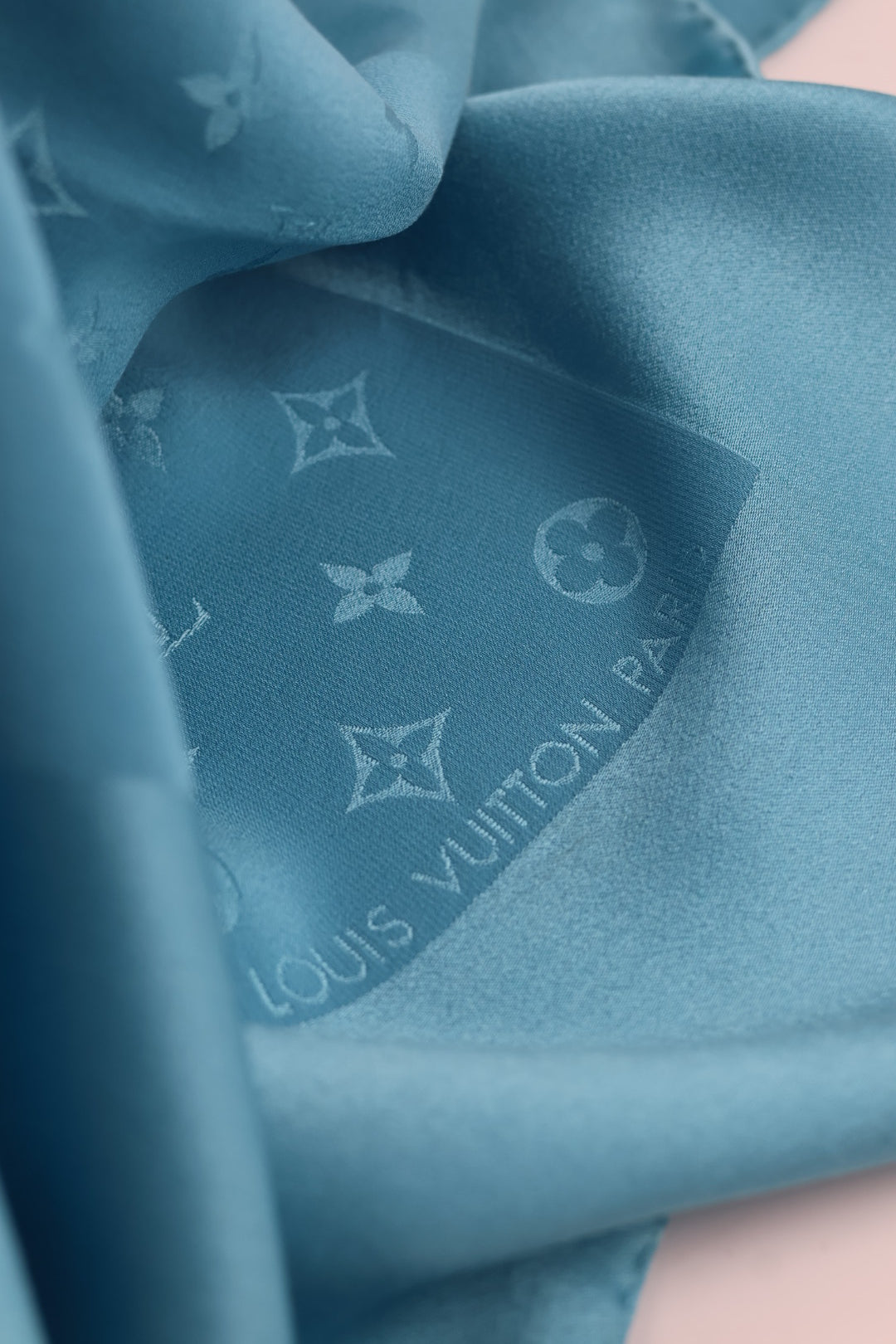 Louis Vuitton Foulard Turchese in Monogram