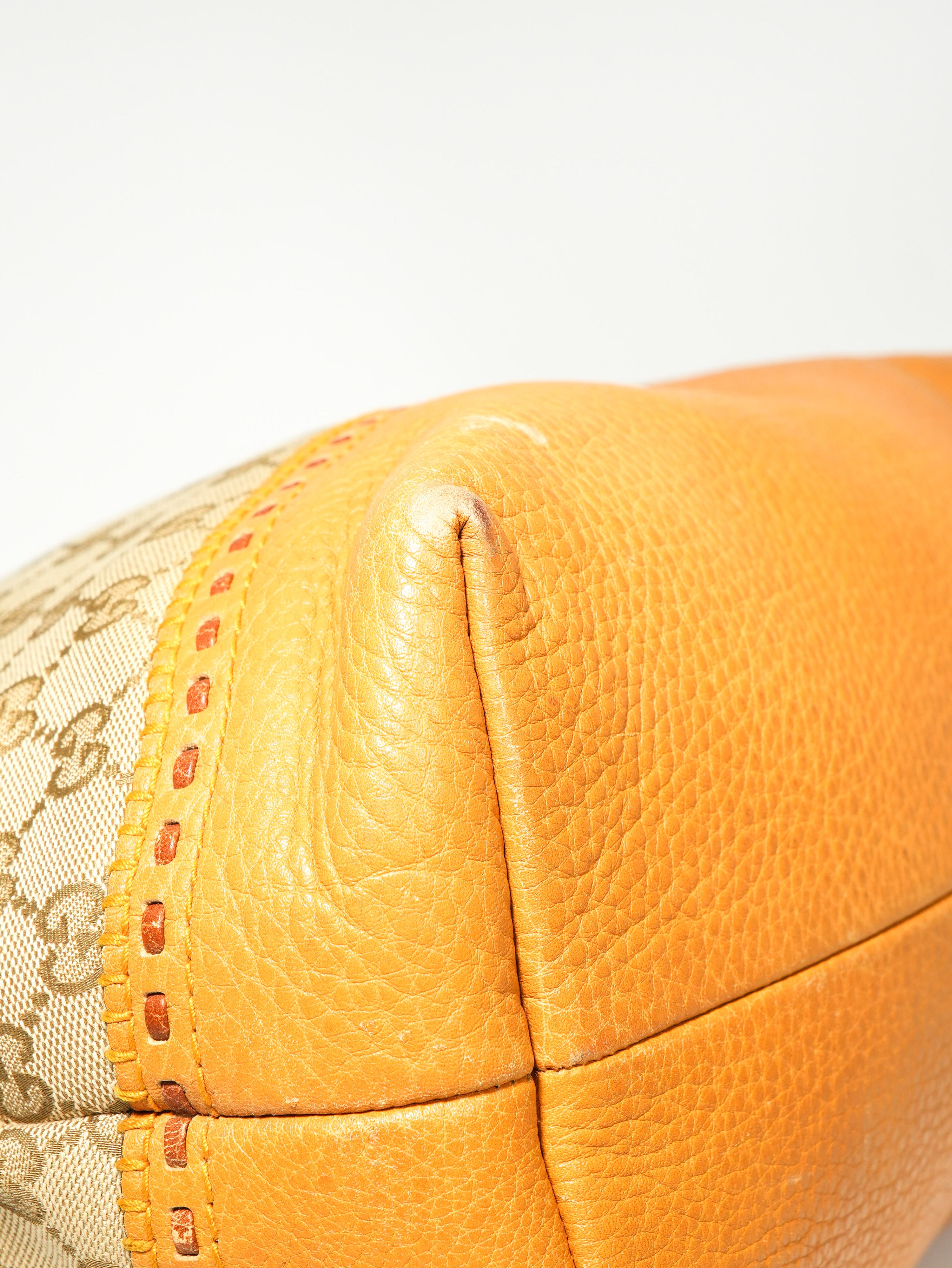 Gucci Tote Bamboo GG Wave