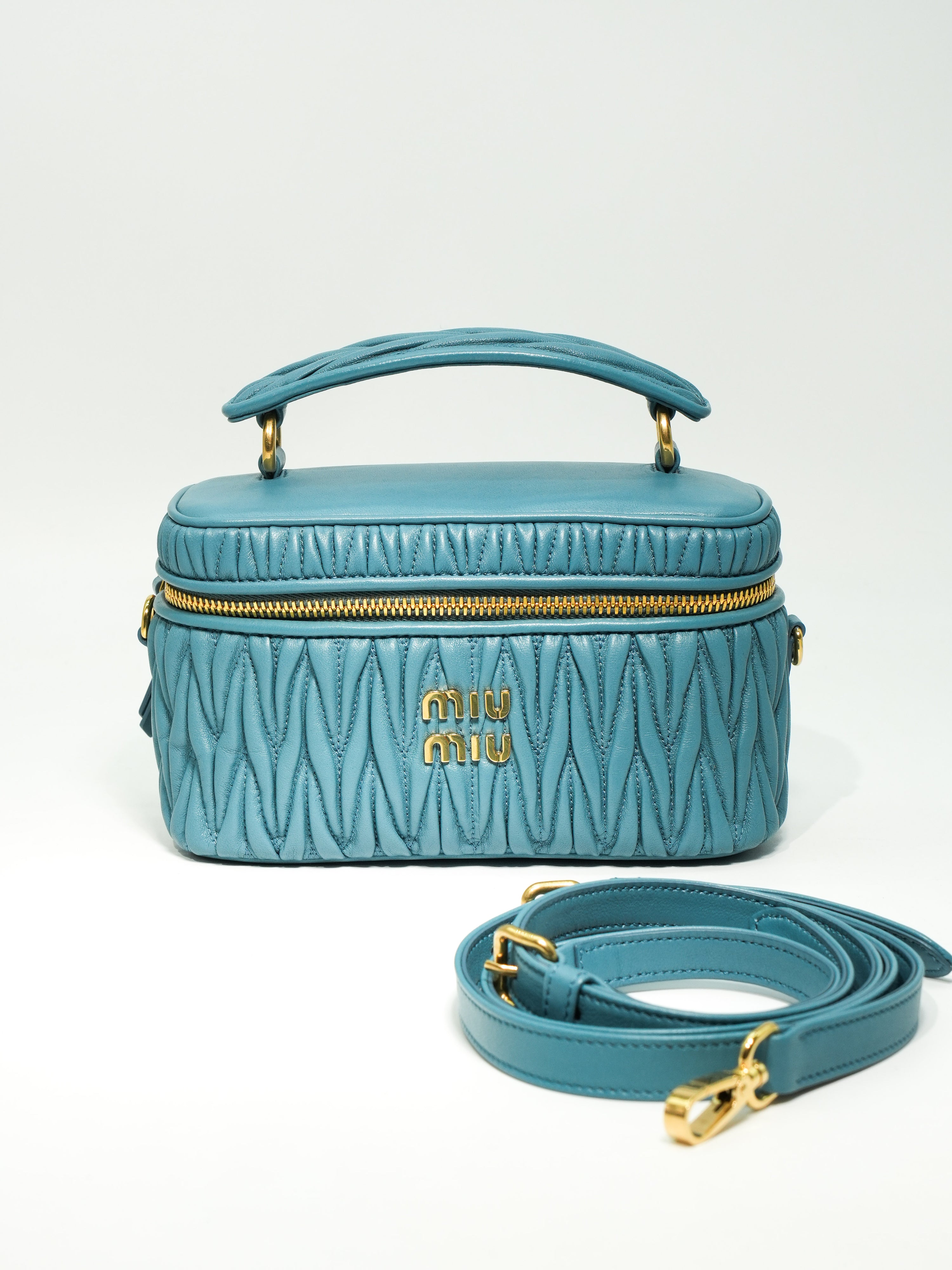 Miu Miu Vanity Matelassé
