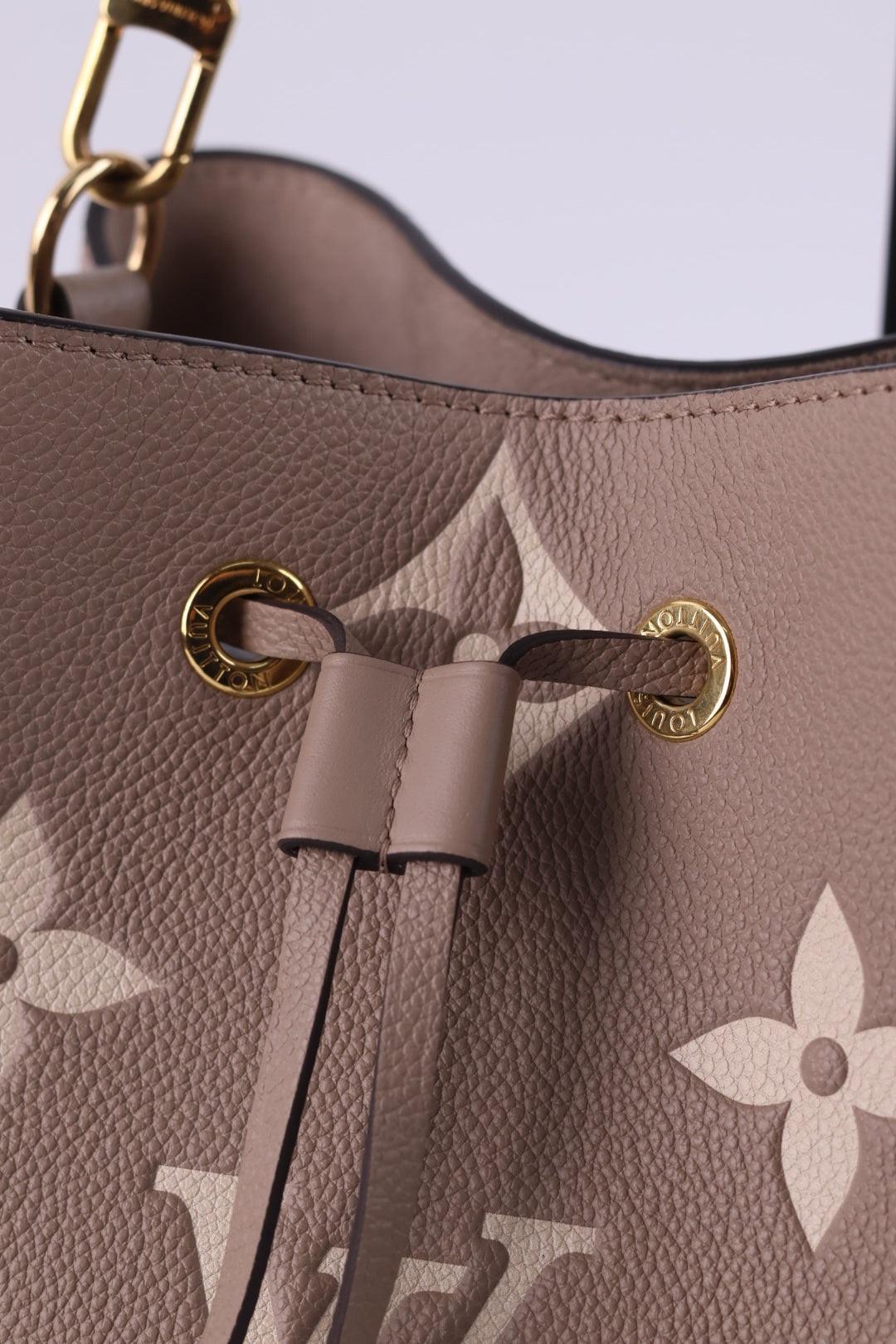 Louis Vuitton Neo Noé MM Empreinte