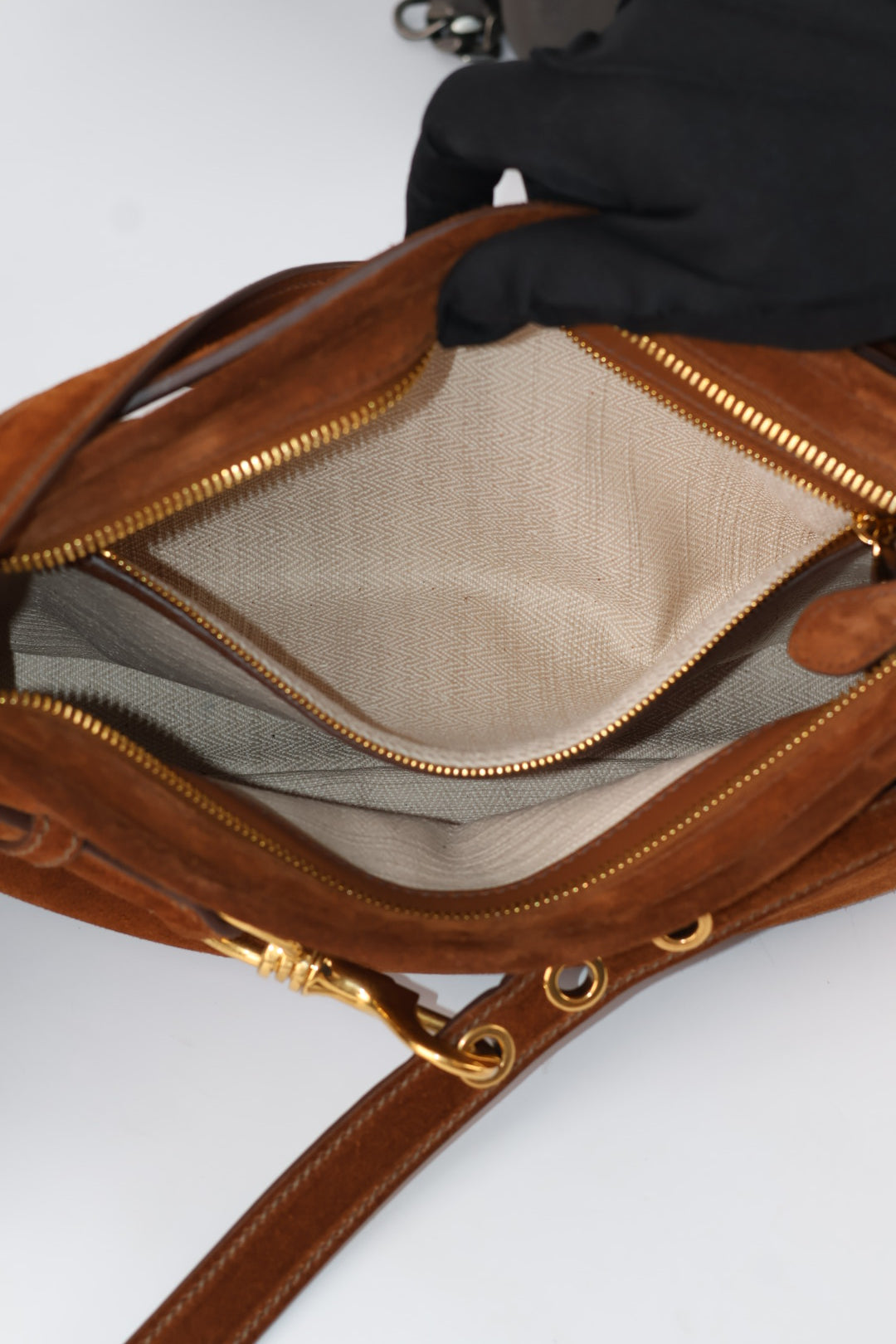 Miu Miu Adventure a Spalla Suede