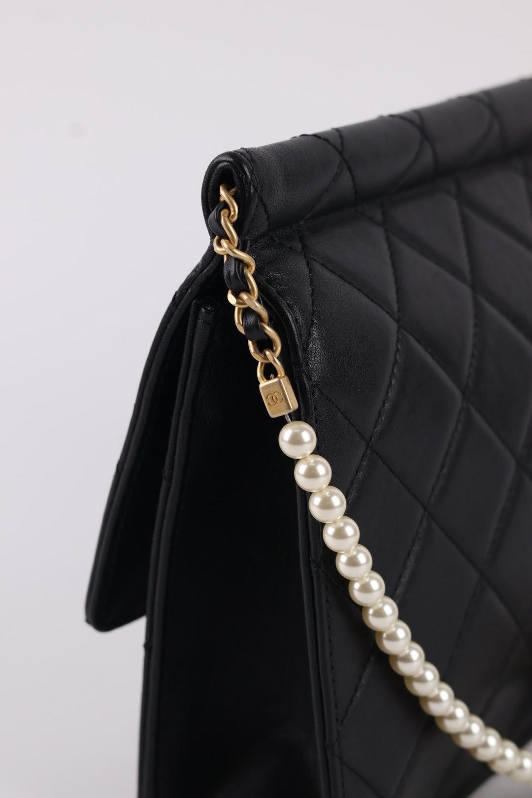 Chanel Classic Flap Pearly