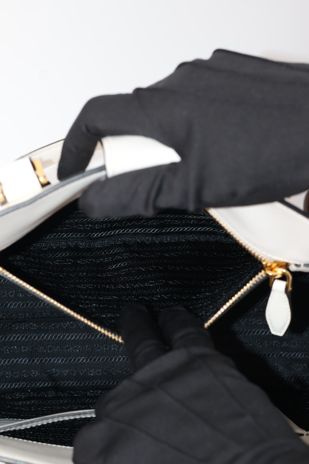 Prada Tote Saffiano