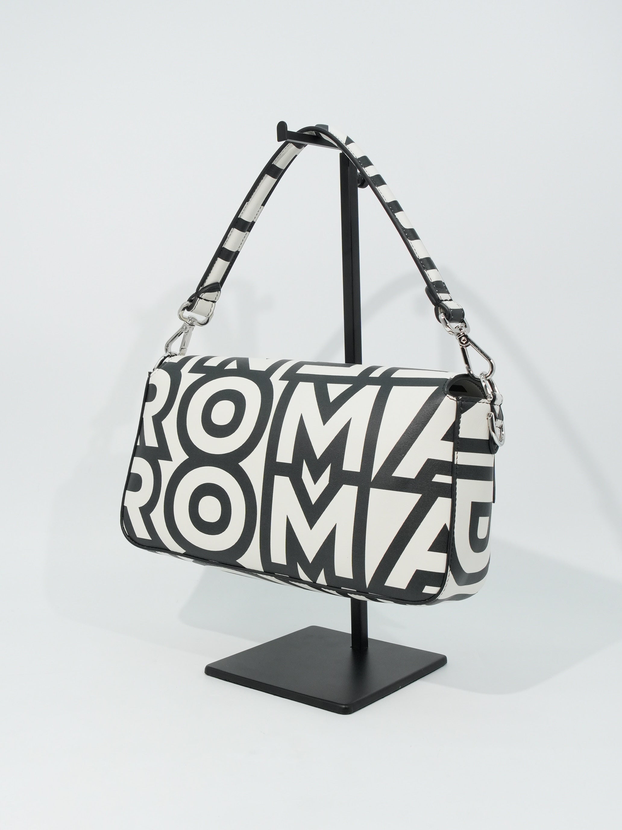 Fendi Baguette Media Marc Jacobs