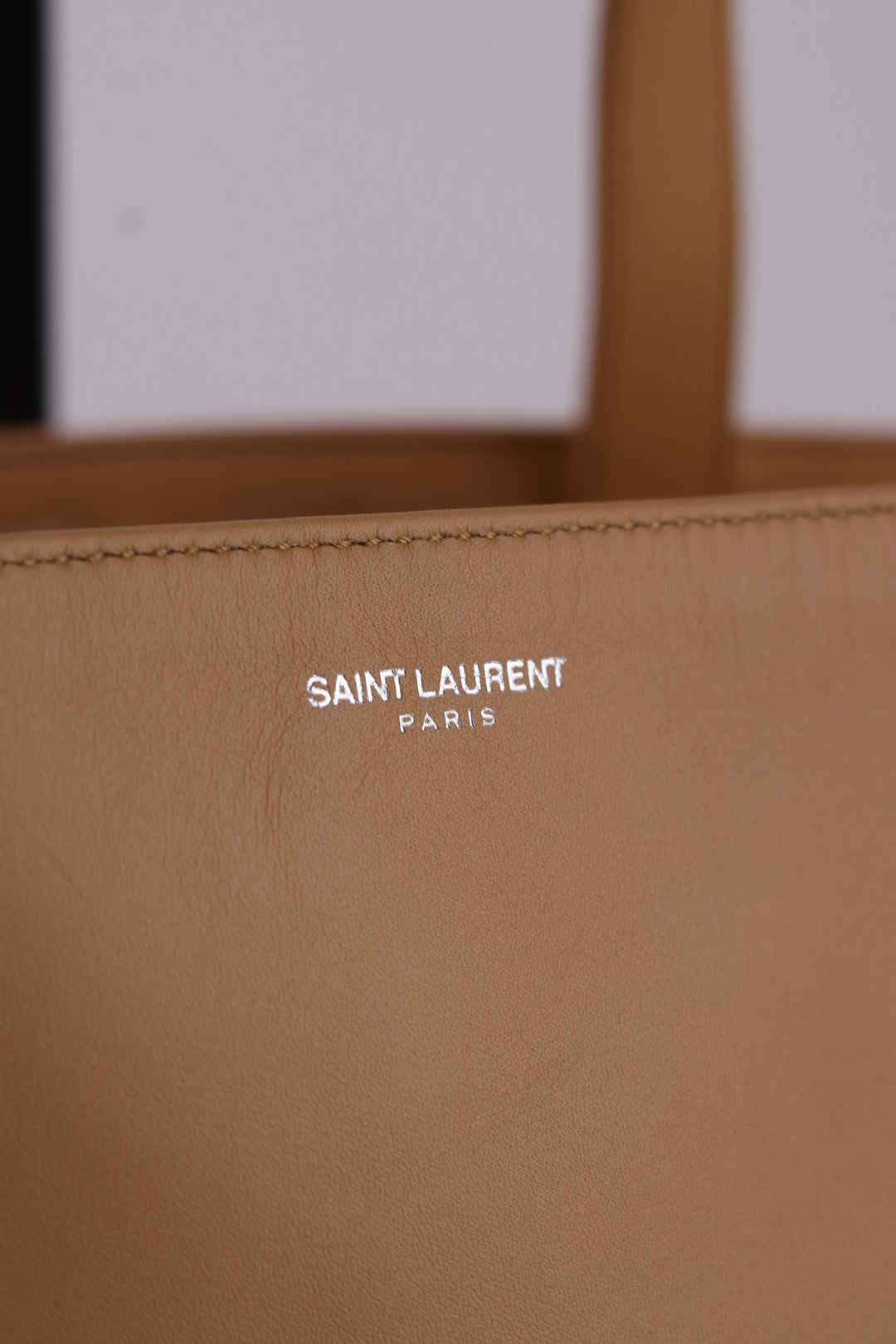 Saint Laurent Tote in Pelle