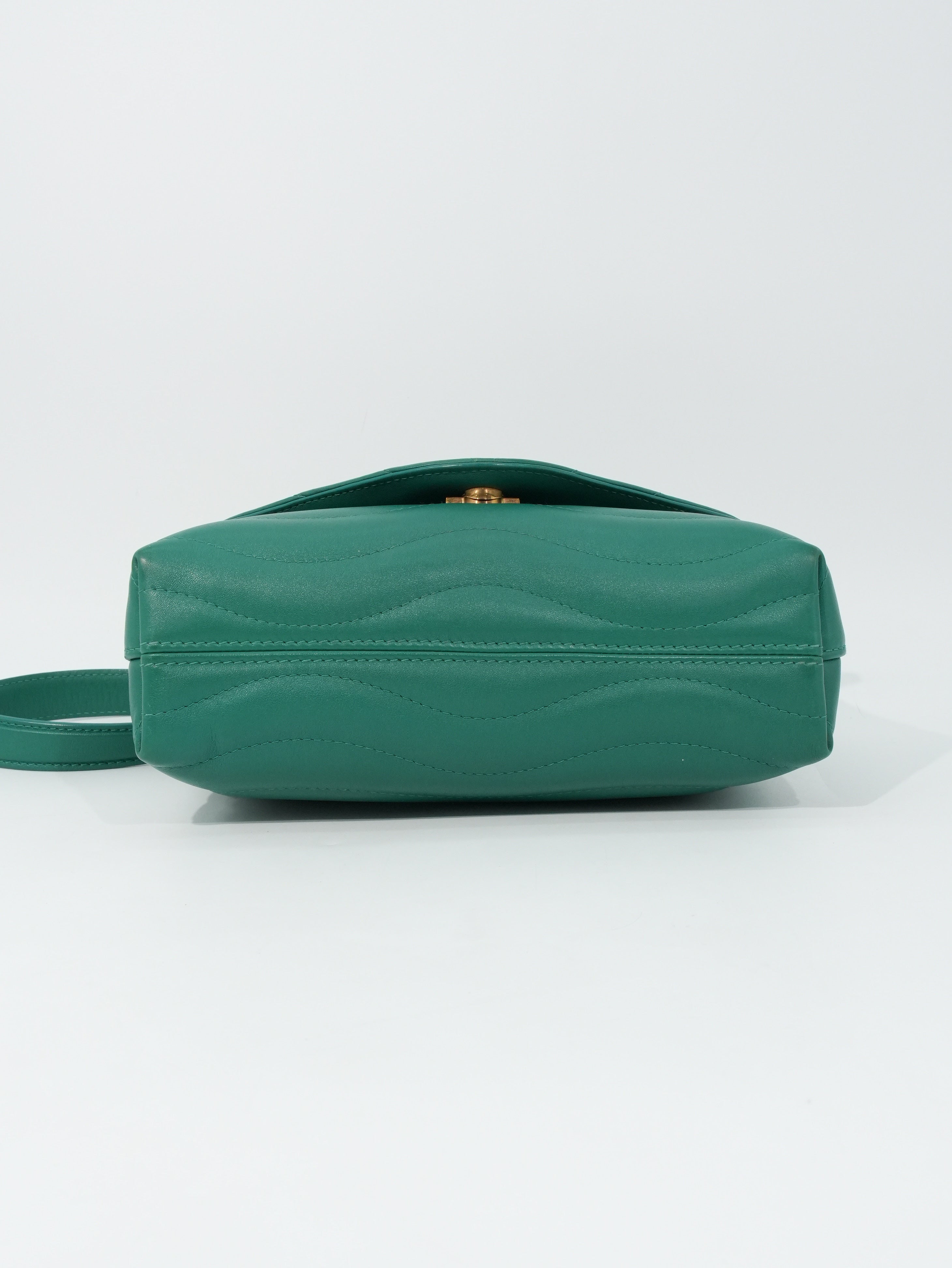 Louis Vuitton New Wave in Pelle