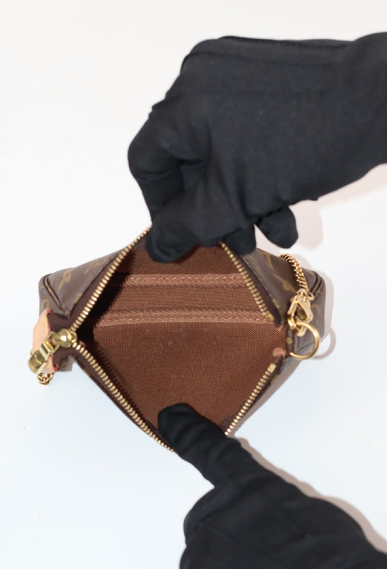 Louis Vuitton Mini Accessoires Monogram