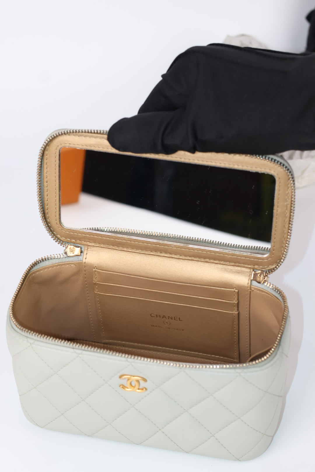Chanel Vanity Matelassé