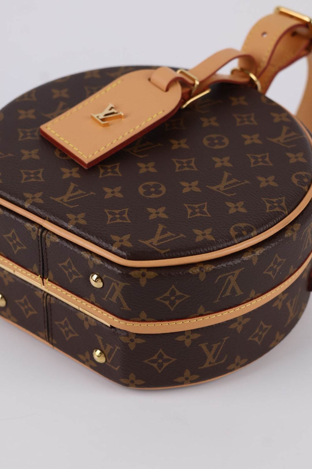 Louis Vuitton Petite Boîte Chapeau