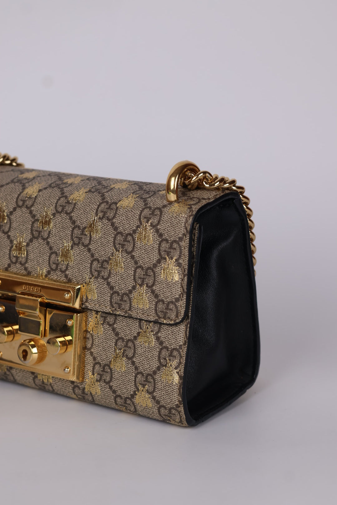 Gucci Padlock Chain Bee GG Supreme